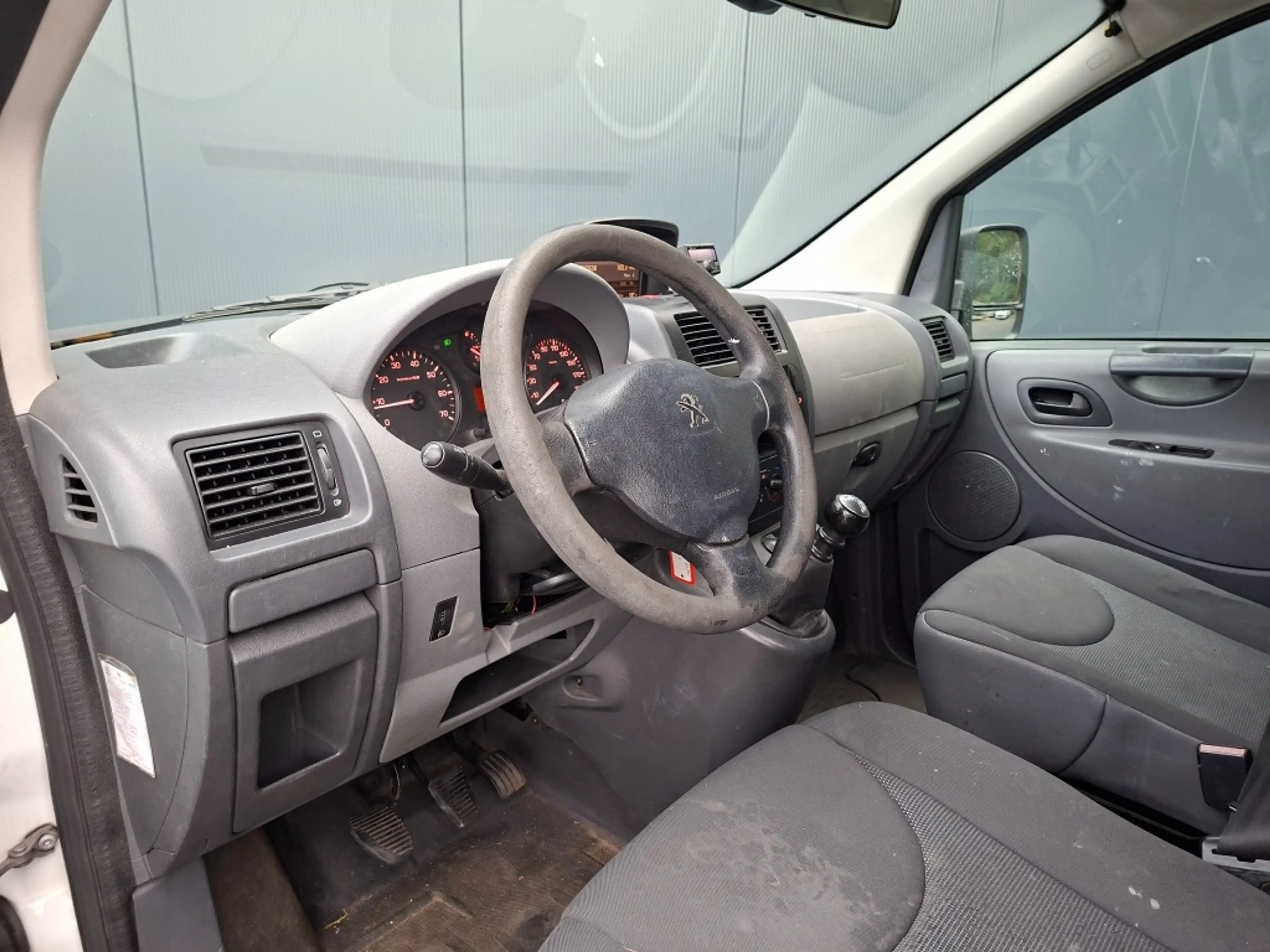 Peugeot Expert 229 2.0 HDI L2H1DCP+ | 5 persoons | Airco | Trekha — photo 10
