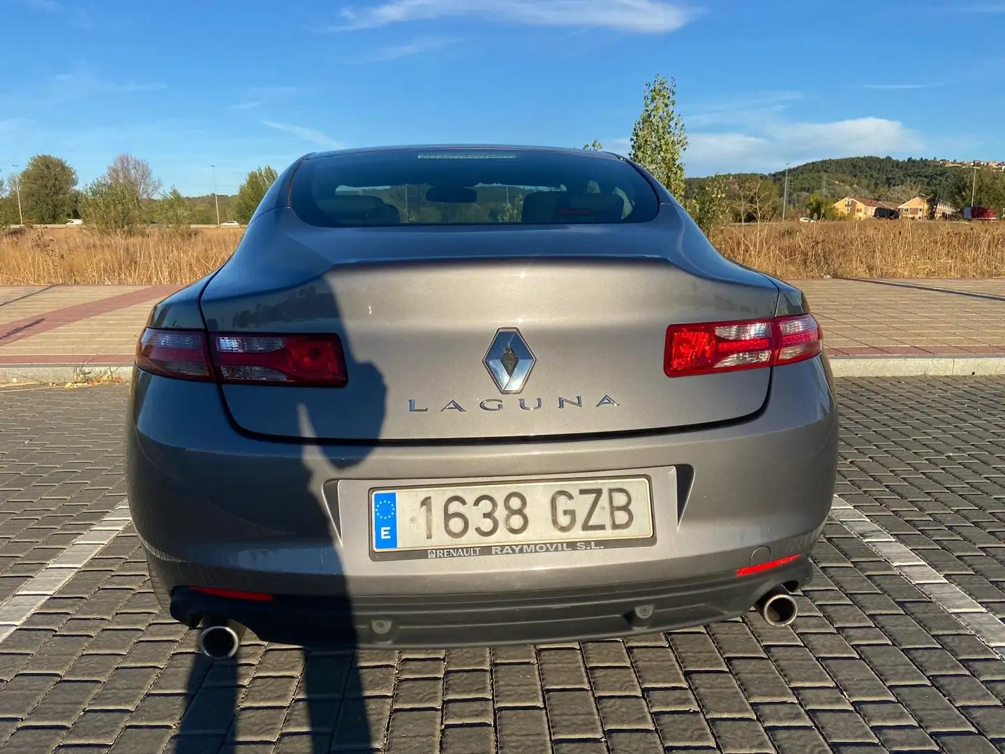 Renault Laguna Laguna Coupé 2.0dCi Emotion Plus Emotion Plus Gris - 2