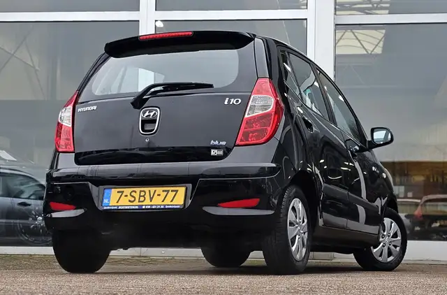 Hyundai I10 view 6