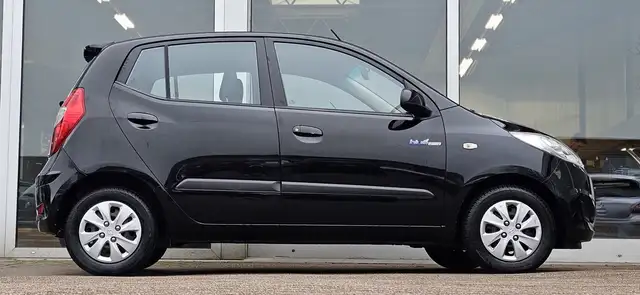 Hyundai I10 view 4