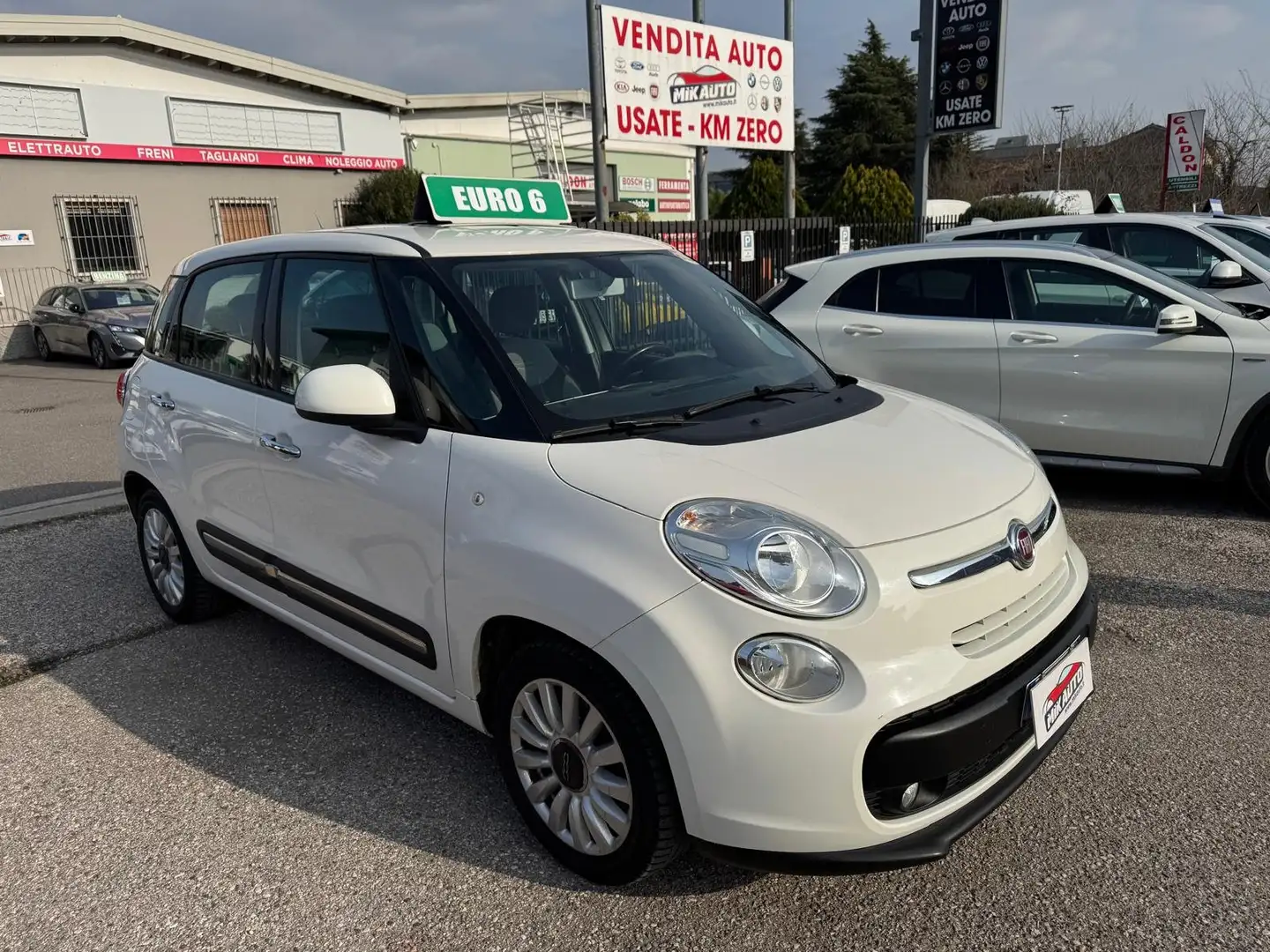 Fiat 500L 500L 1.3 mjt Lounge 95cv Bianco - 1