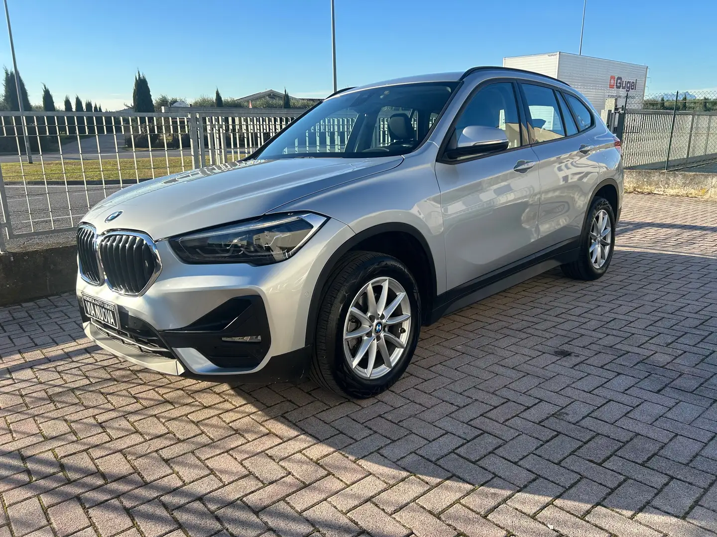 BMW X1 X1  sdrive18d Business Advantage autoM KM CERTIF. Argento - 2