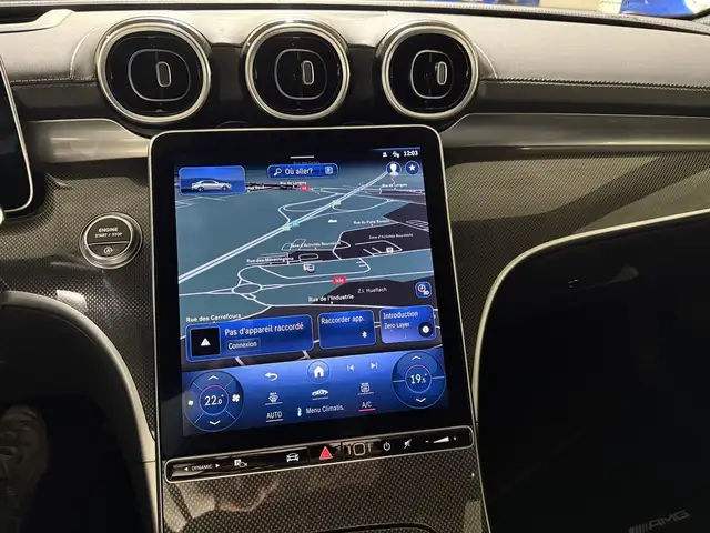 Mercedes-Benz C-Class view 3