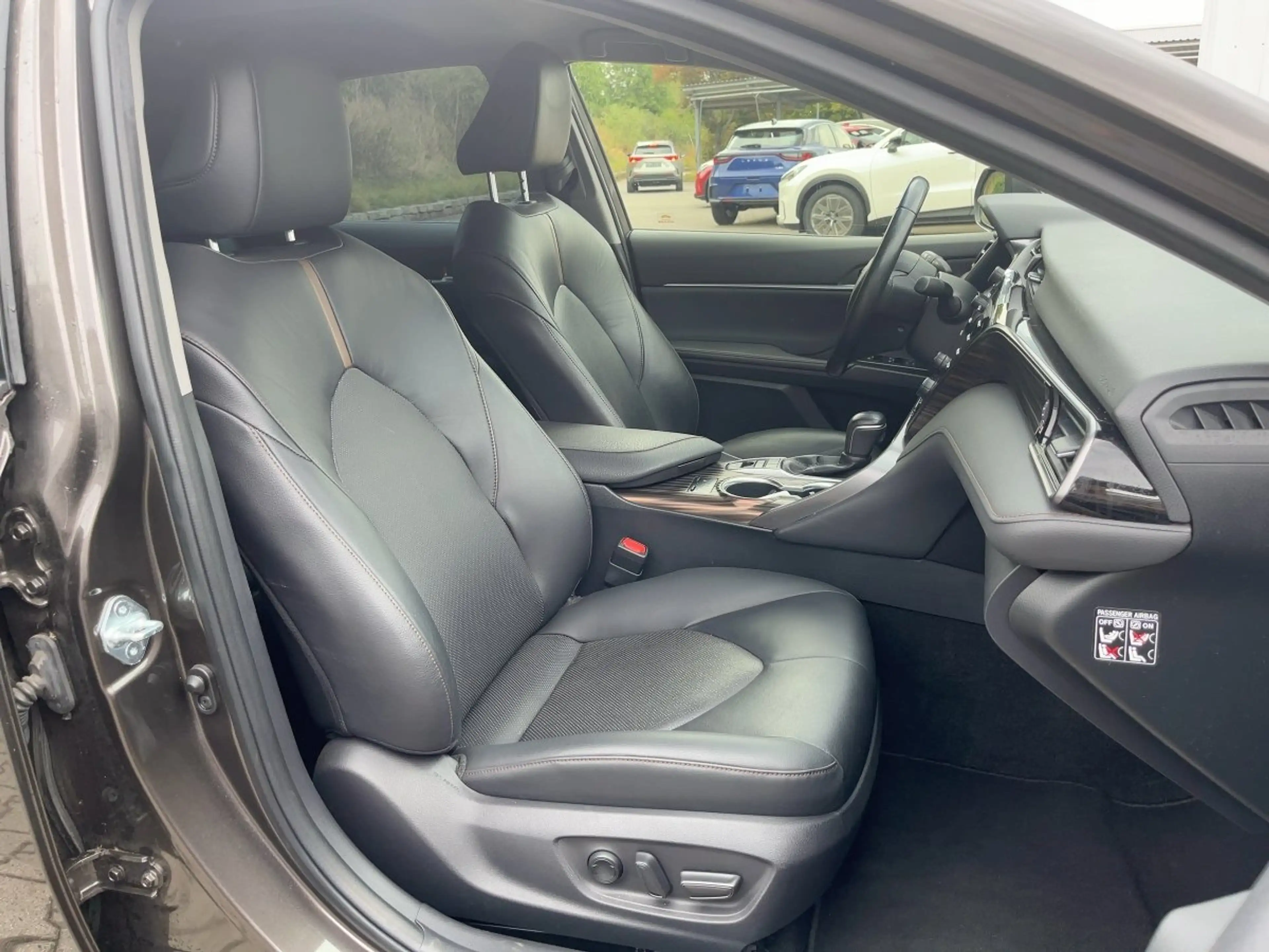 Toyota Camry 2.5 Hybrid Executive Navi*ACC*KAM*SHZ*DAB — photo 12