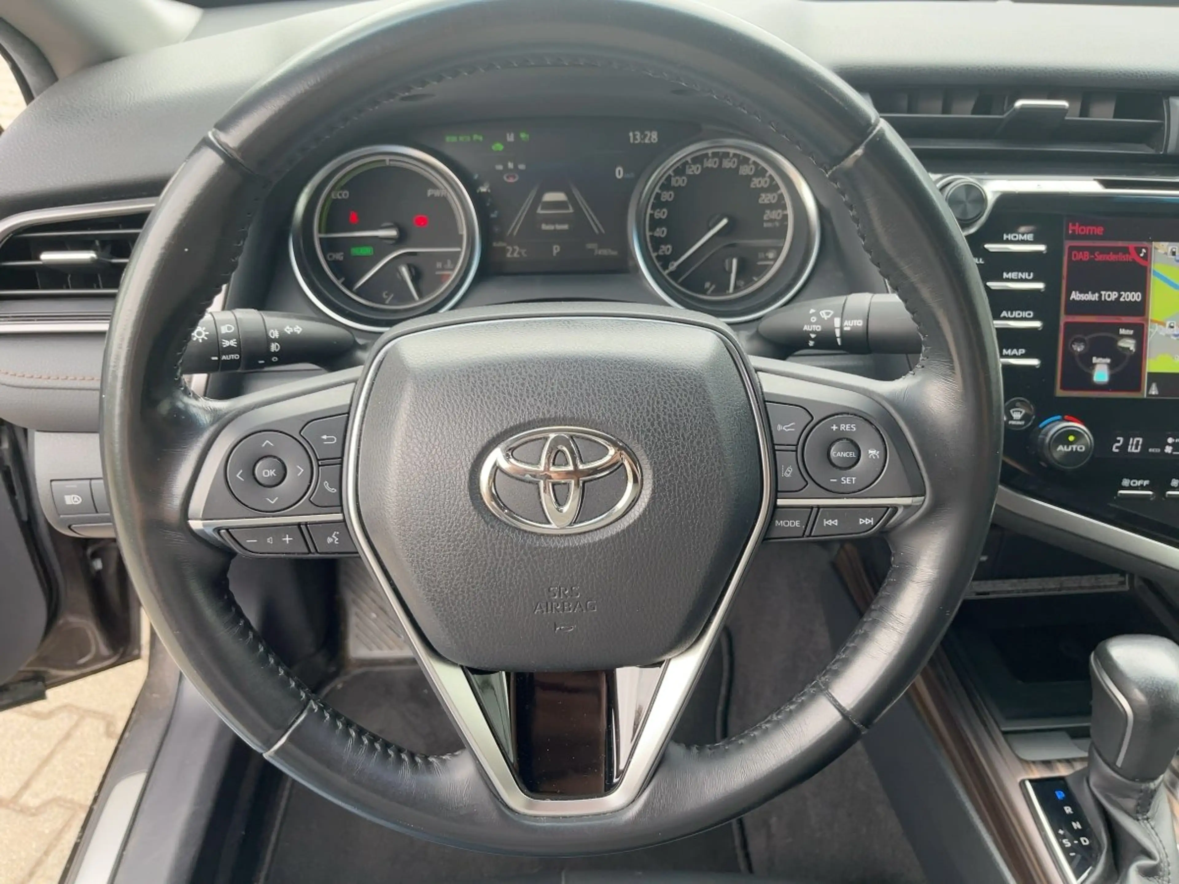 Toyota Camry 2.5 Hybrid Executive Navi*ACC*KAM*SHZ*DAB — photo 14