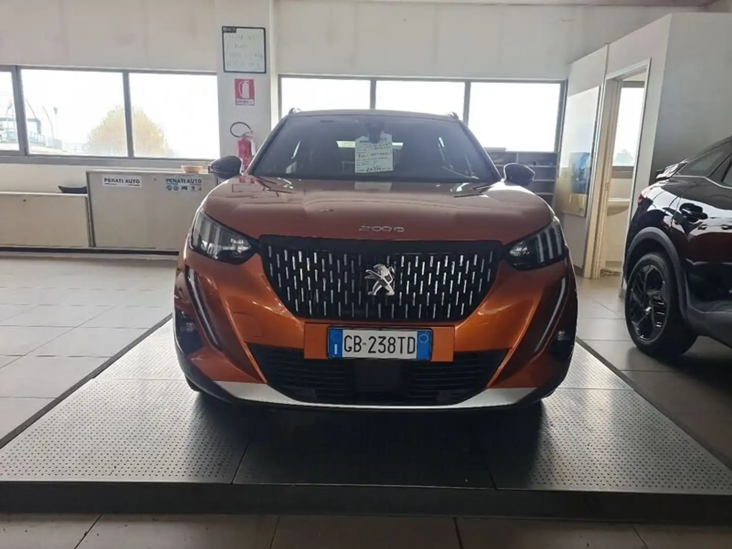Peugeot 2008 PureTech 155 EAT8 S&S GT  CON PROMO PENATI4U Arancione - 2