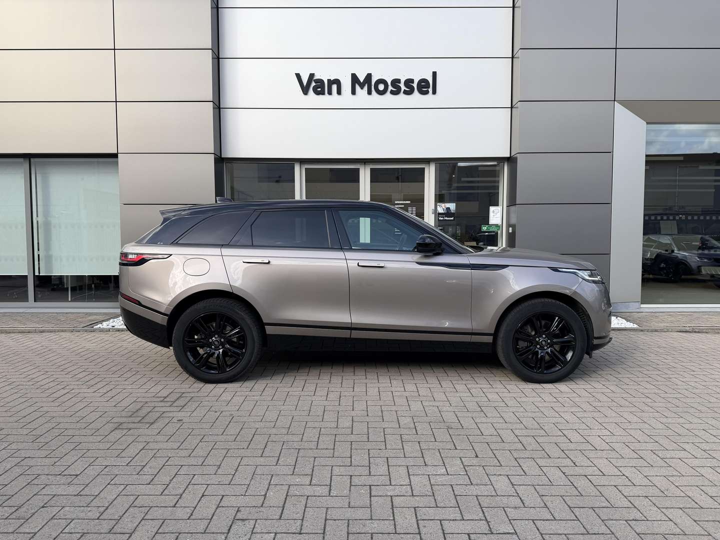 Land Rover Range Rover Velar P400e SE AWD -  - Joinsteer - #4