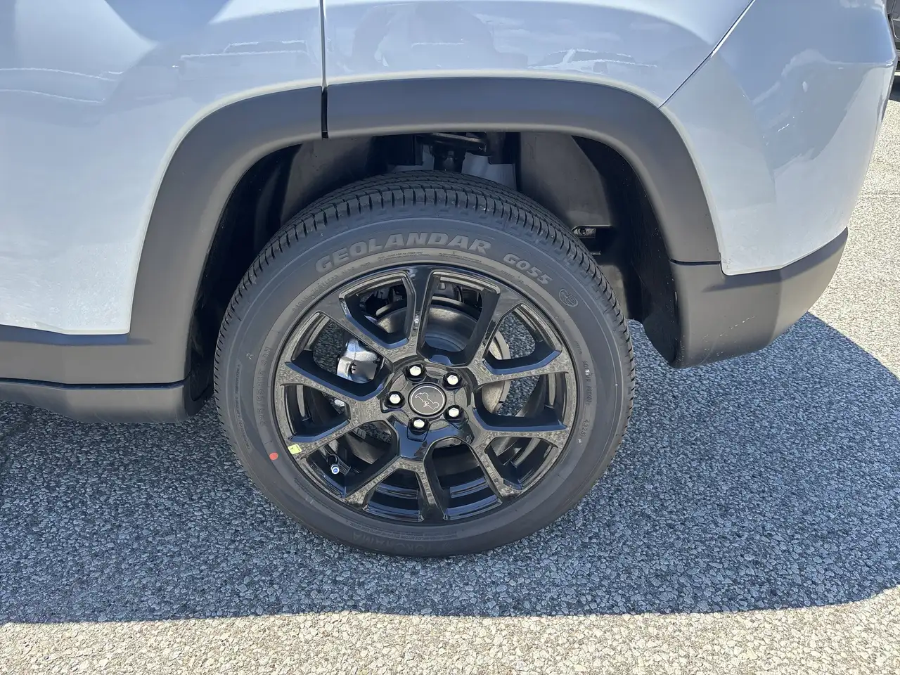 Jeep Compass снимка Jeep Compass
