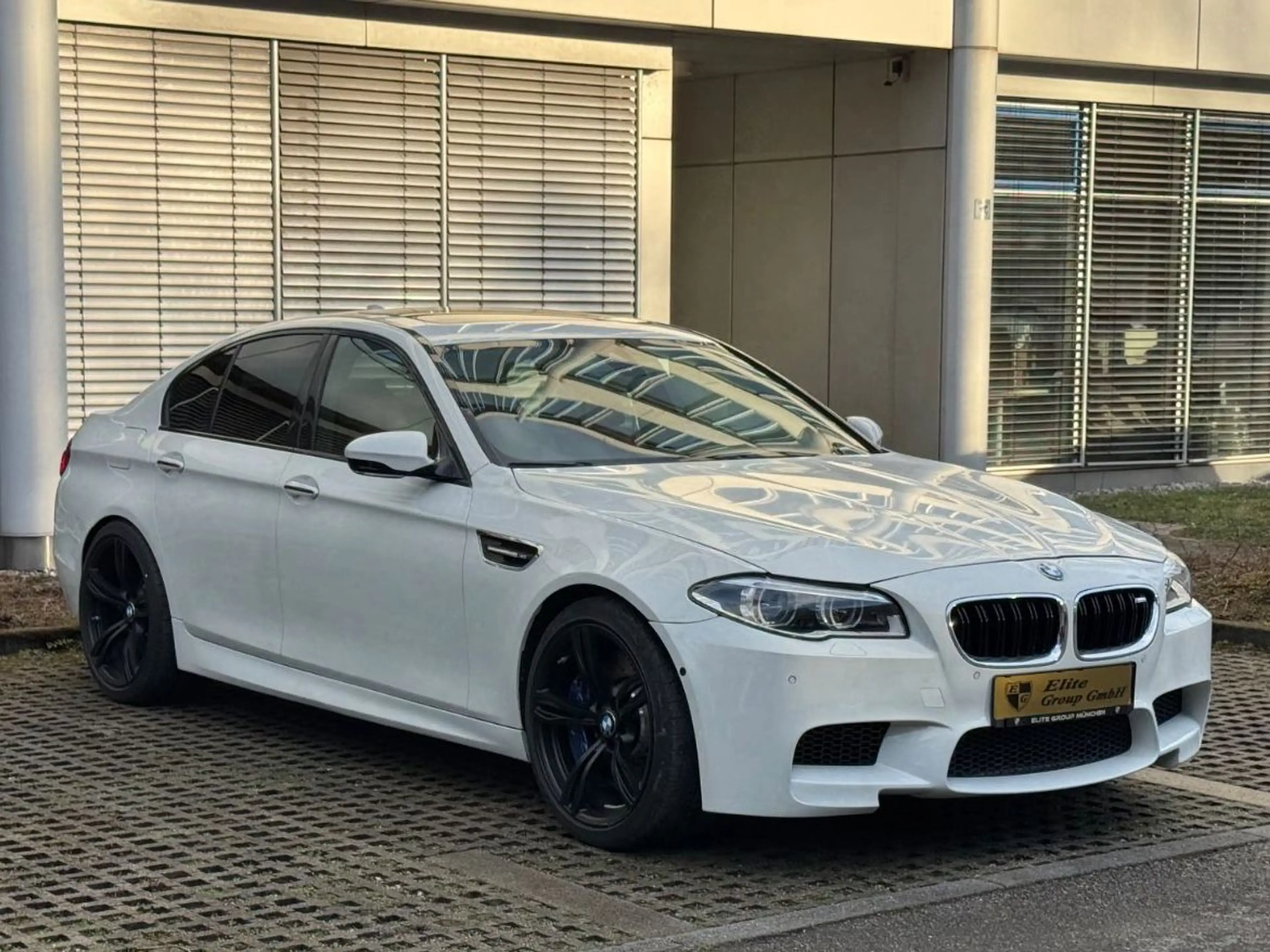 BMW M5 DKG*Vollaustattung*B&O*Softclose — photo 3