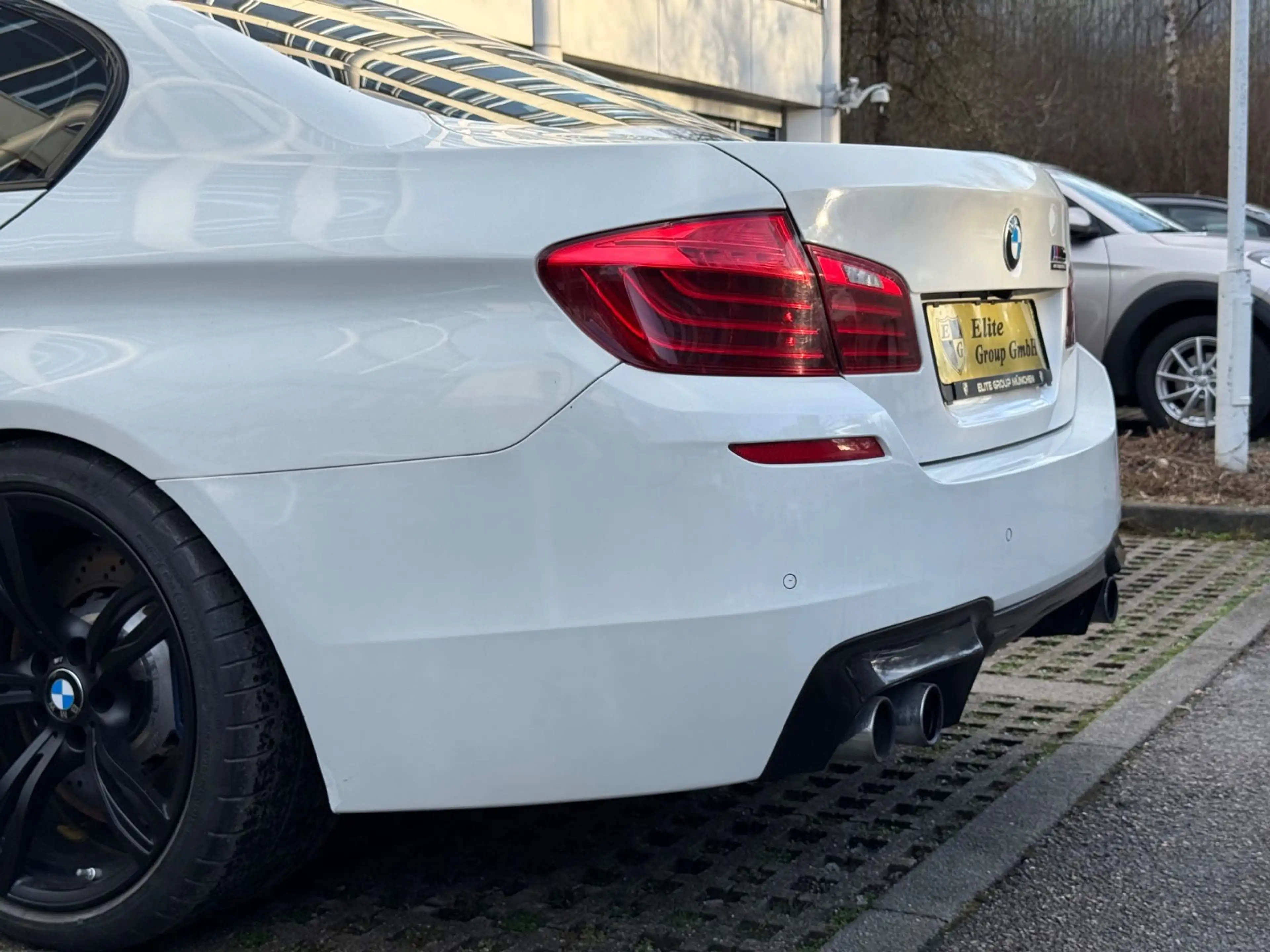 BMW M5 DKG*Vollaustattung*B&O*Softclose — photo 11