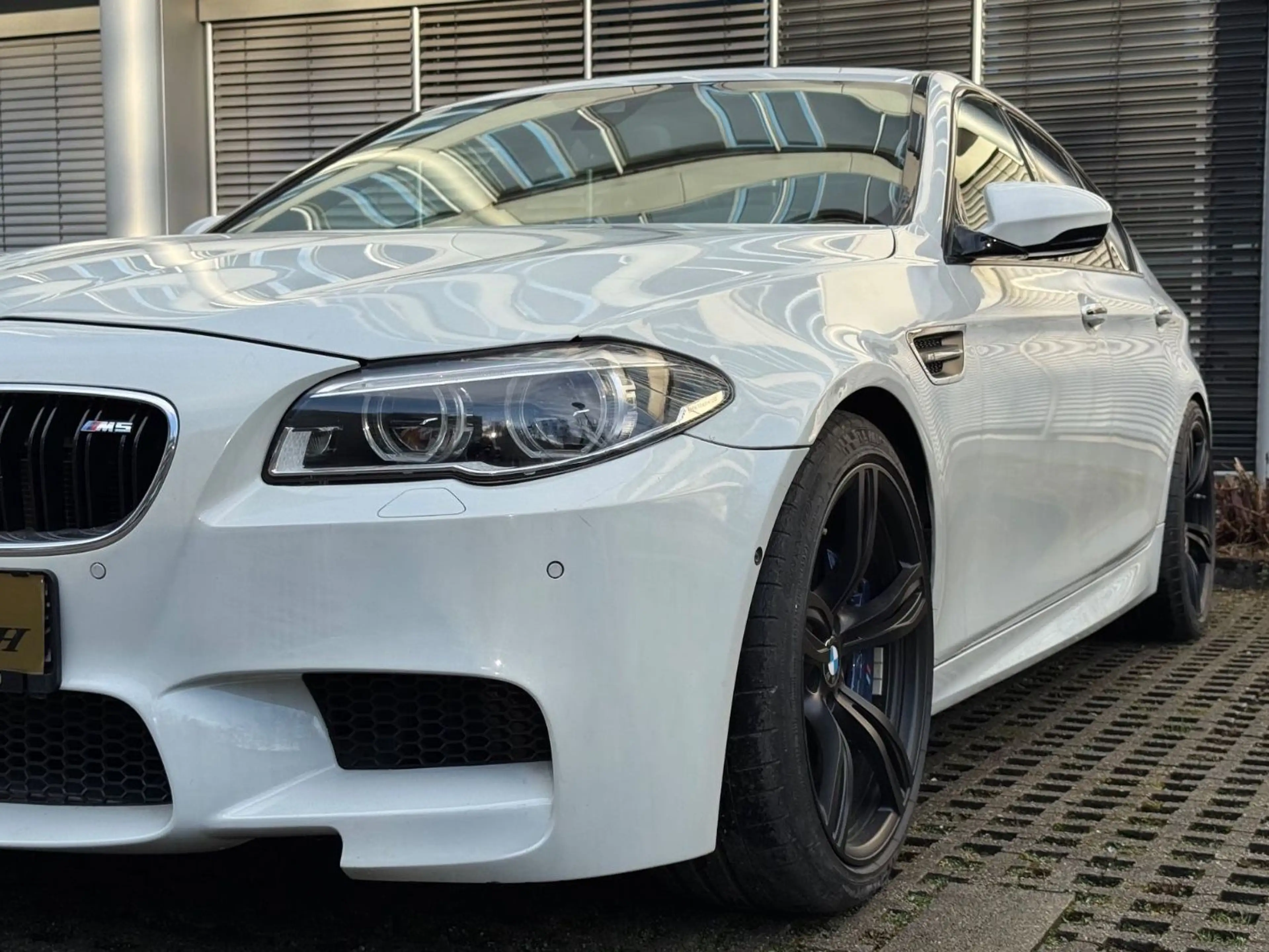 BMW M5 DKG*Vollaustattung*B&O*Softclose — photo 14