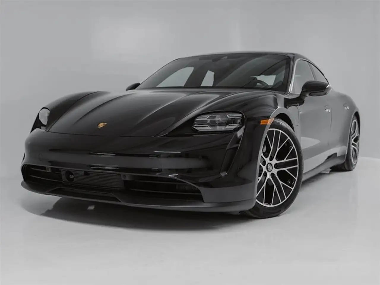 2024 Porsche Taycan