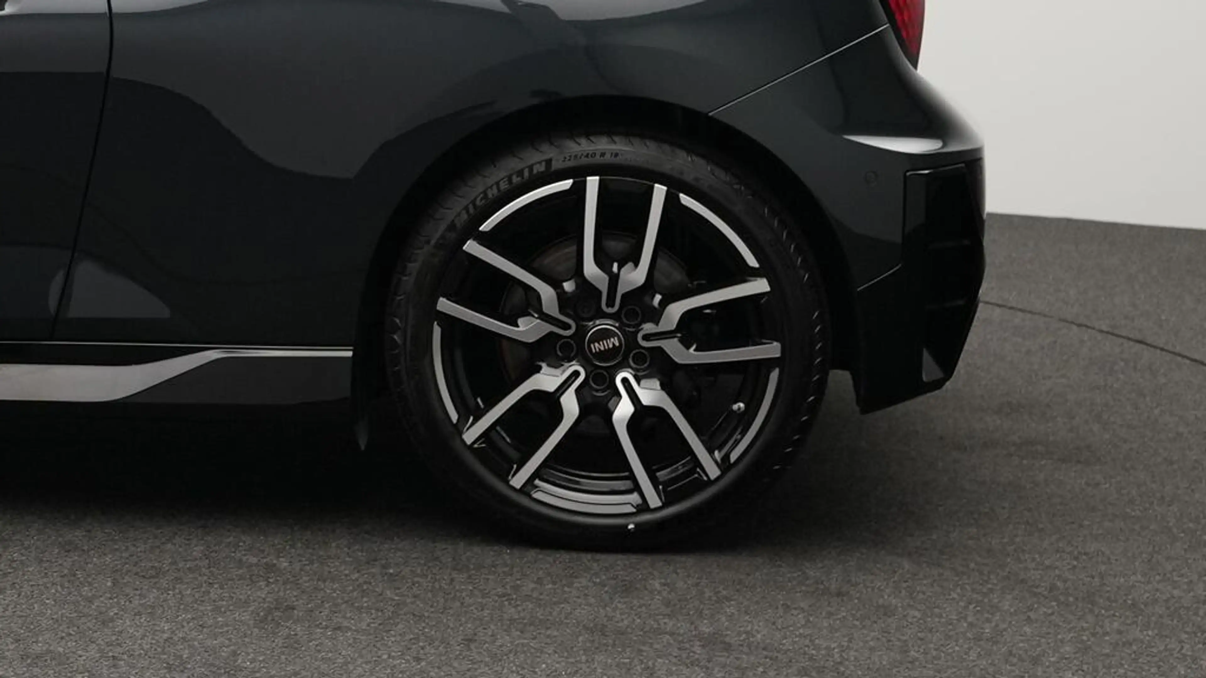 MINI Cooper SE John Cooper Works Trim — photo 10