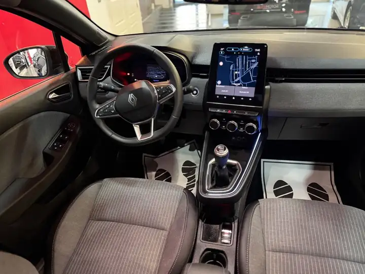 Renault Clio 2025, foto 14
