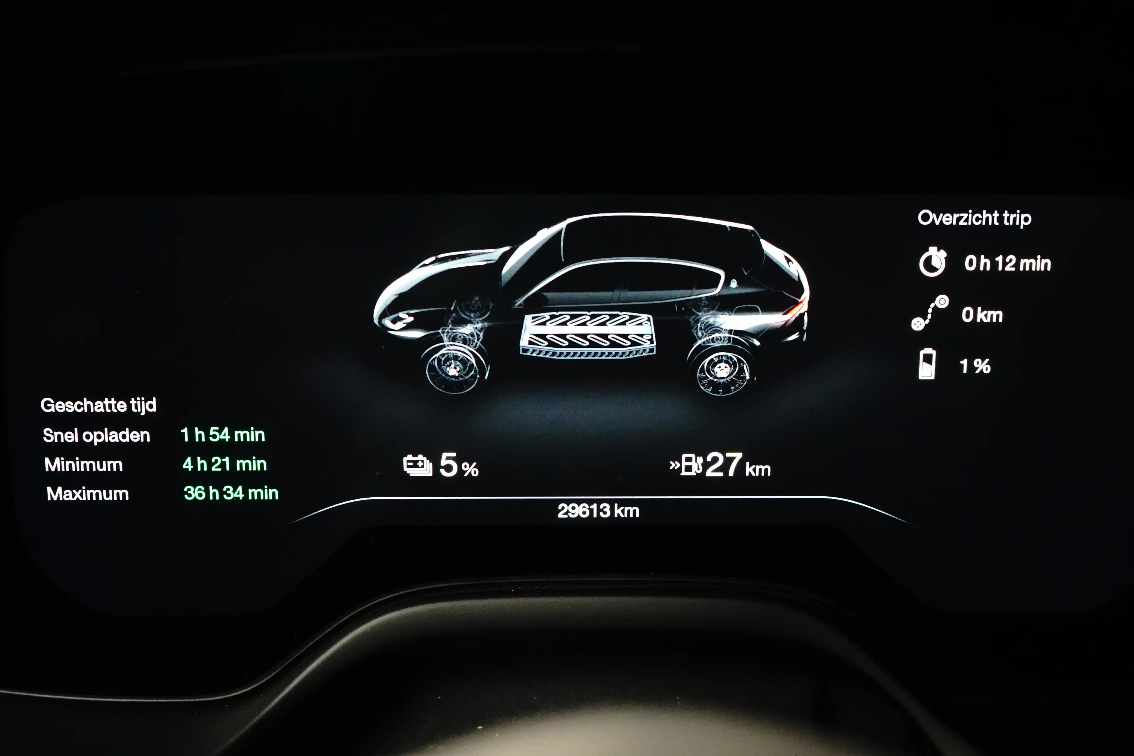 Maserati Grecale AWD Folgore 105kWh l Luchtvering l 360 gr Camera l — photo 35