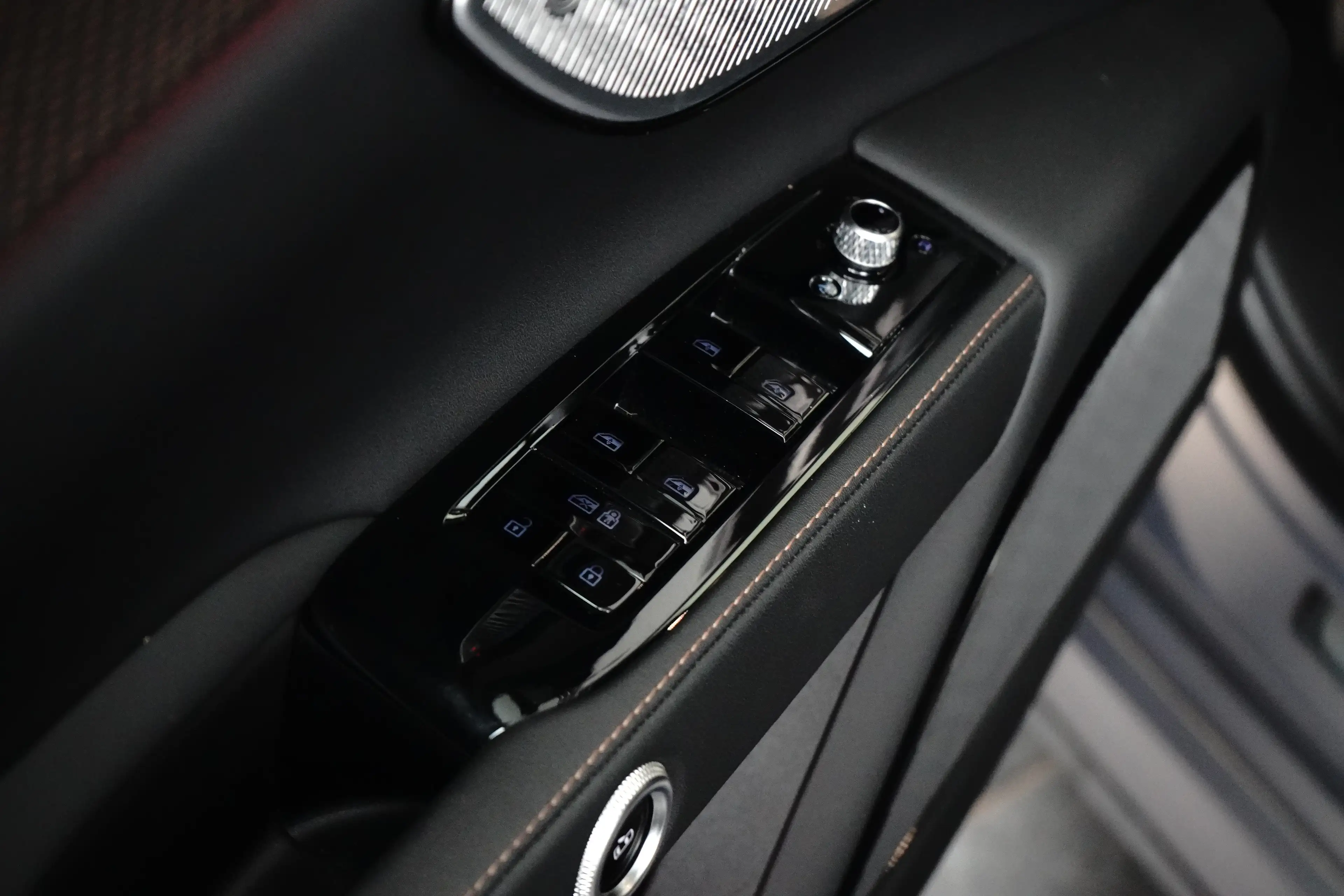 Maserati Grecale AWD Folgore 105kWh l Luchtvering l 360 gr Camera l — photo 32