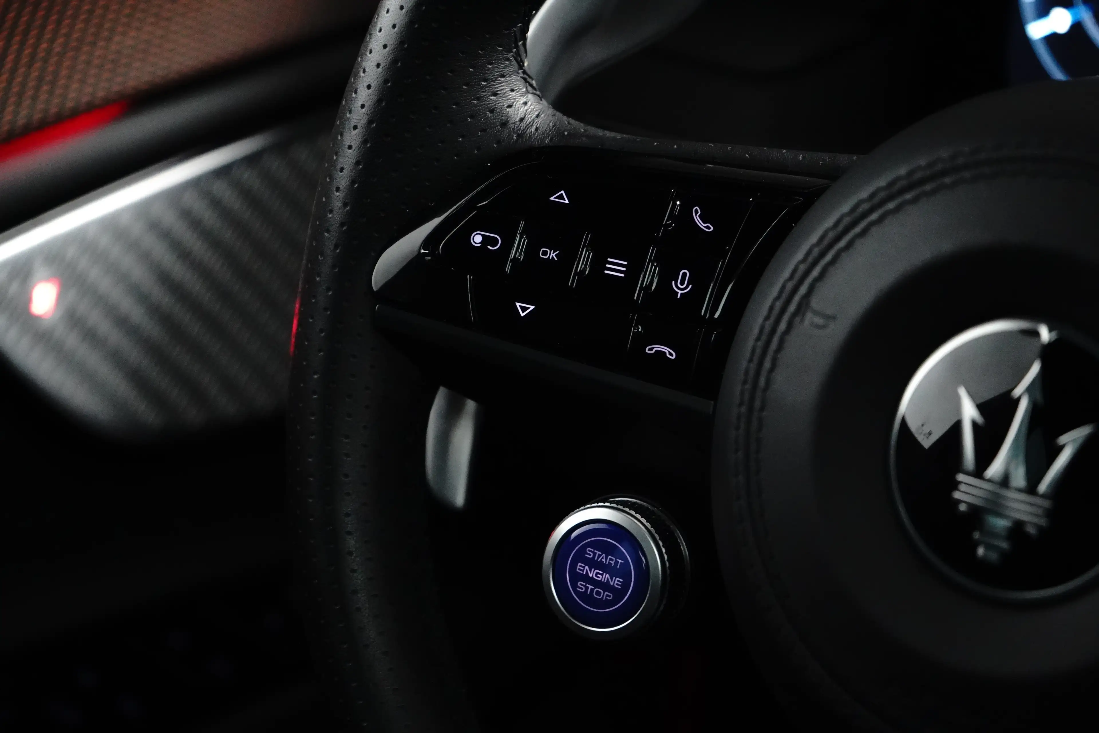 Maserati Grecale AWD Folgore 105kWh l Luchtvering l 360 gr Camera l — photo 15