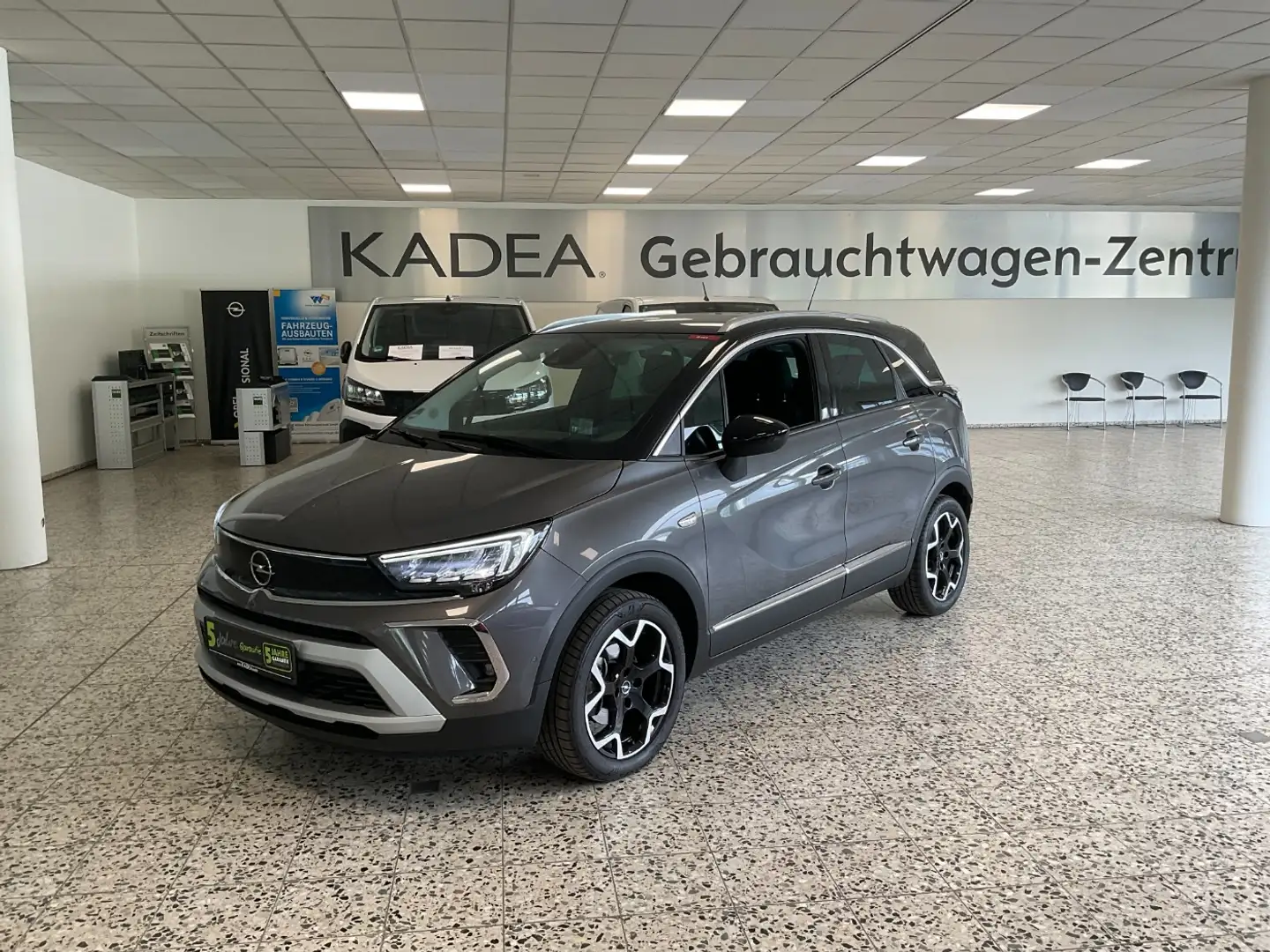 Opel Crossland 1.2 Ultimate Alcantara,Totwinkel, Autom Grijs - 2