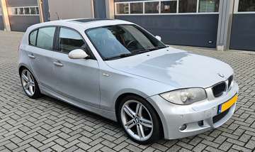 130i met sper OS-Giken, 18inch, open dak, navi, leer, volle uitvoering