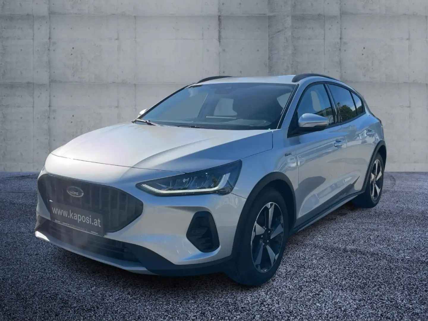 Ford Focus Active 1l 125PS M6 Silber - 1