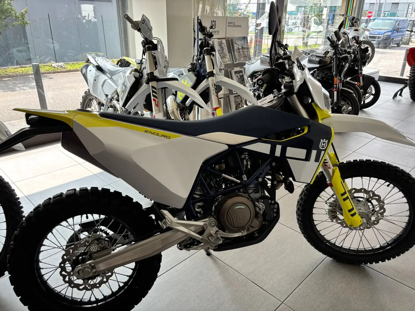 Husqvarna 701 Enduro 2024 Weiß - 1