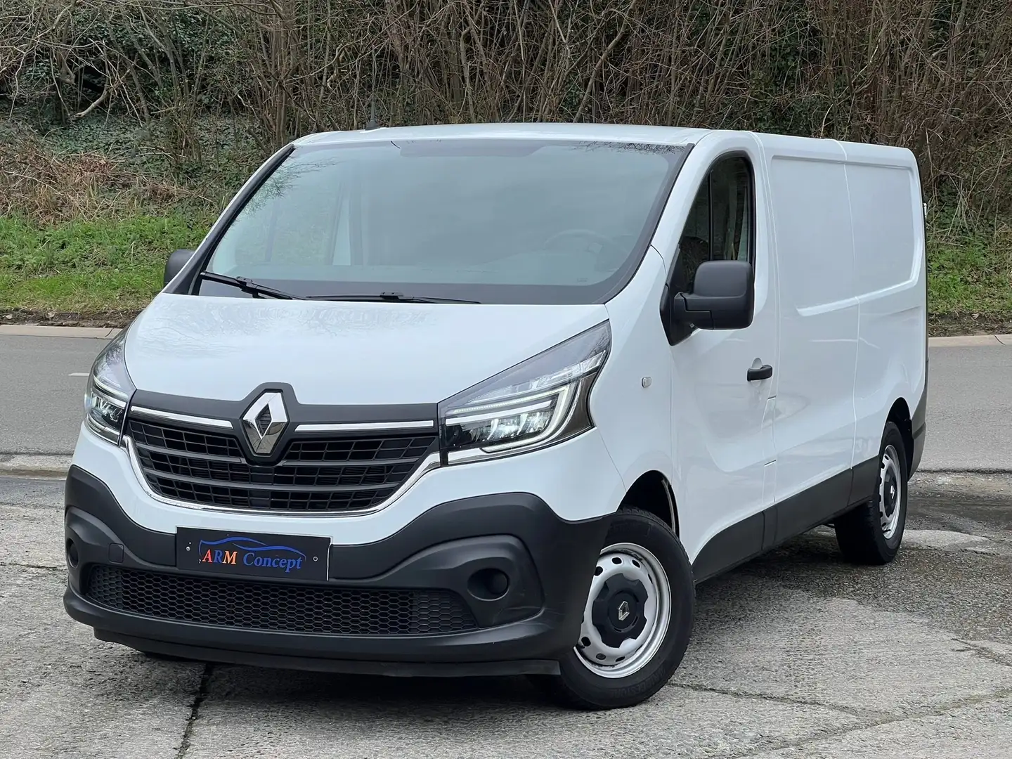 Renault Trafic 2.0 dCi L2H1 Grand Confort TVA DÉDUCTIBLE White - 1