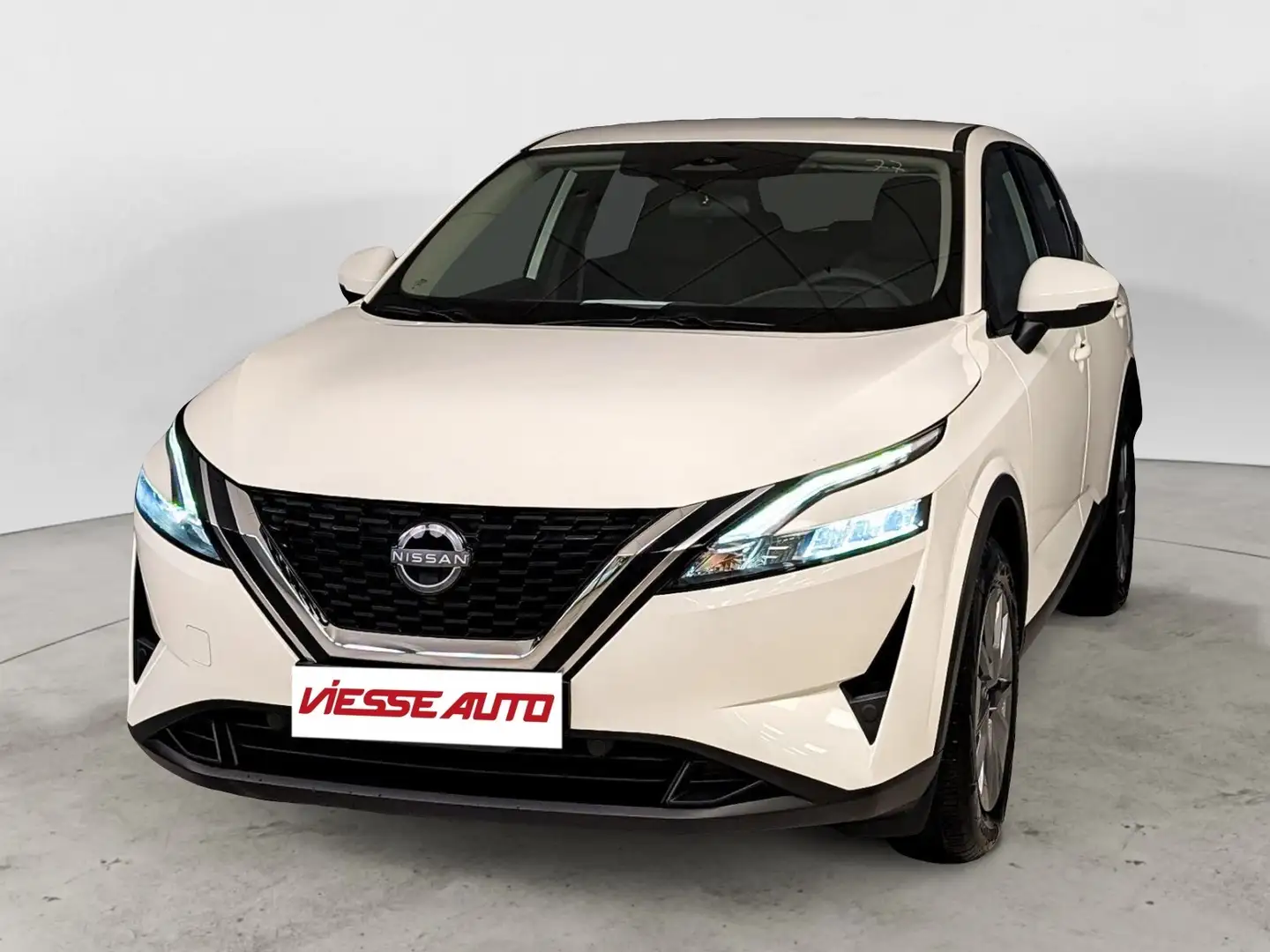 Nissan Qashqai 1.3 MHEV 140cv- Visia IVA ESPOSTA Bianco - 1