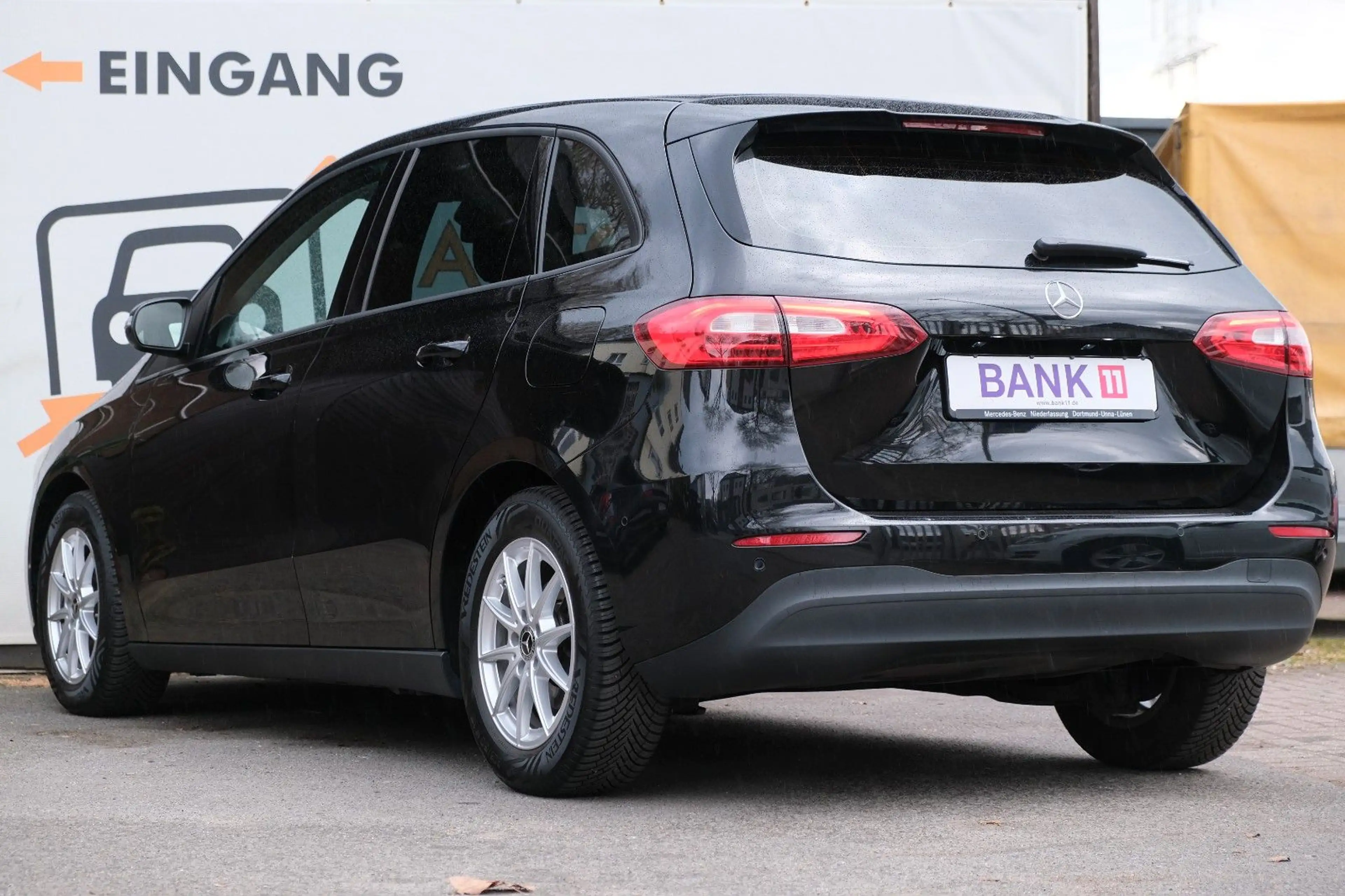 Mercedes-Benz B 200 d VIRTUAL RFK SPUR ASSIST NAVI LEDER TÜV27 — photo 8