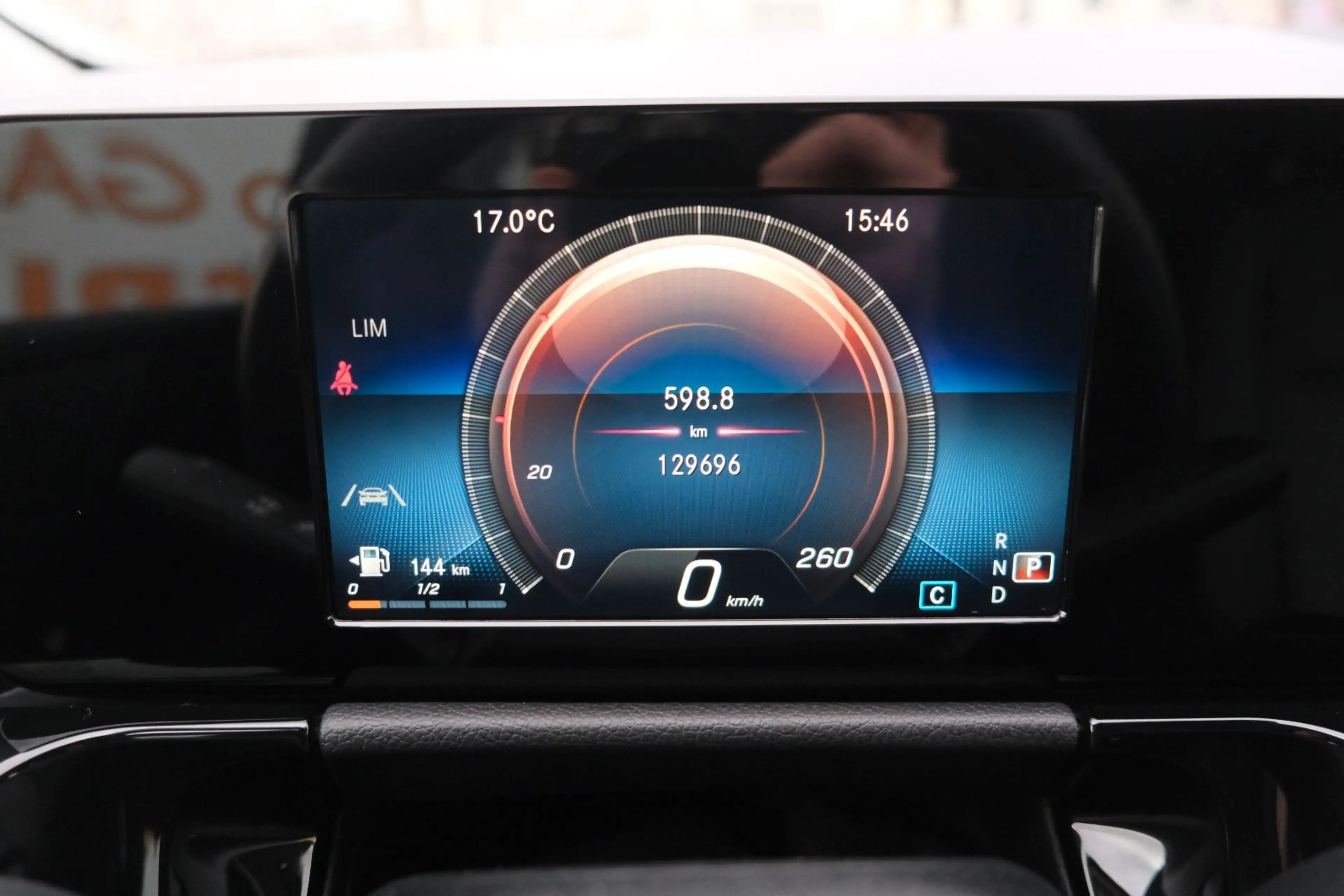 Mercedes-Benz B 200 d VIRTUAL RFK SPUR ASSIST NAVI LEDER TÜV27 — photo 15