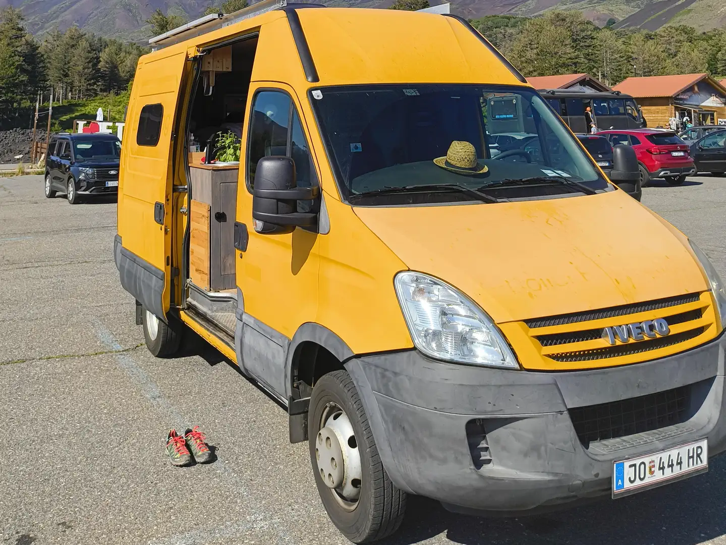 Iveco Daily Daily Kastenwagen 3,0 Gelb - 1
