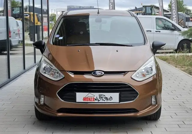 Ford B-Max view 2