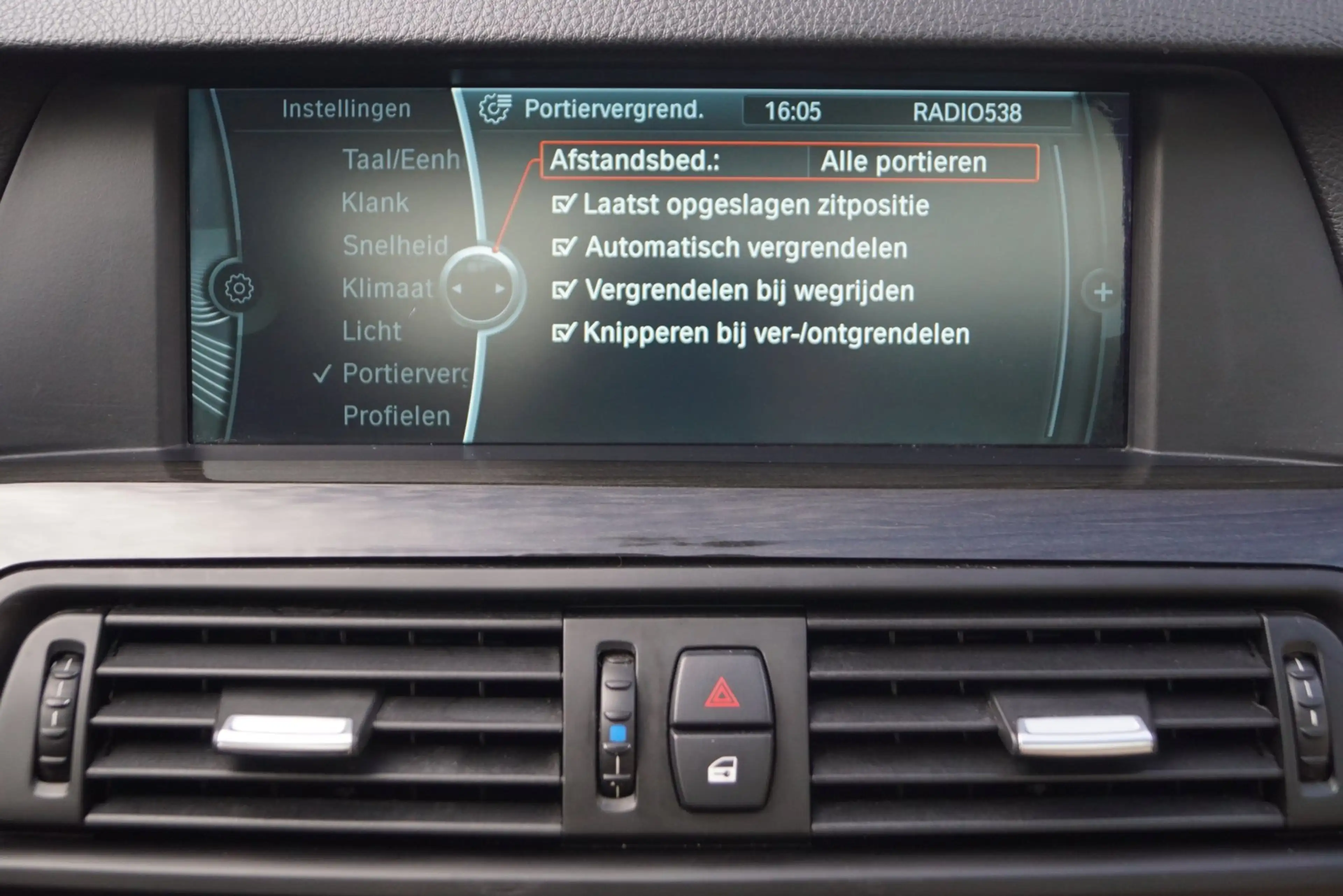 BMW 523 5-serie 523i High Executive Autom Leder Stoelverw — photo 49