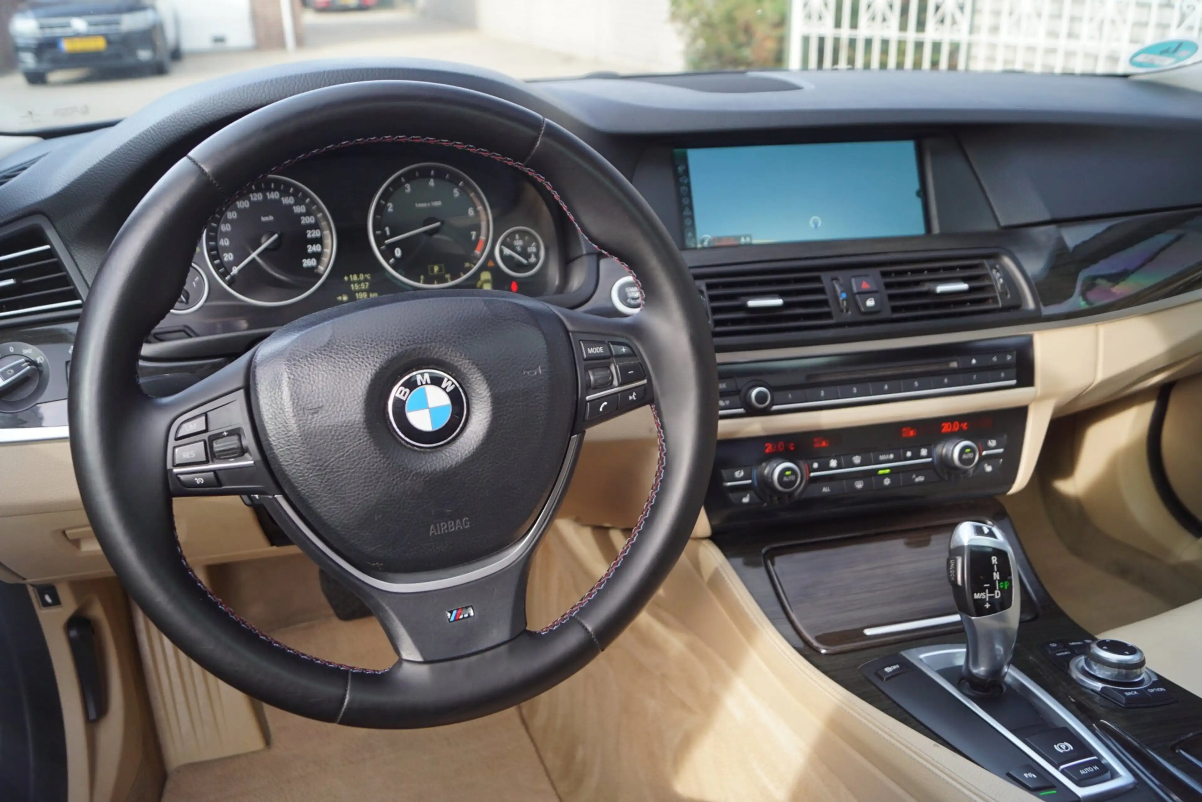 BMW 523 5-serie 523i High Executive Autom Leder Stoelverw — photo 9