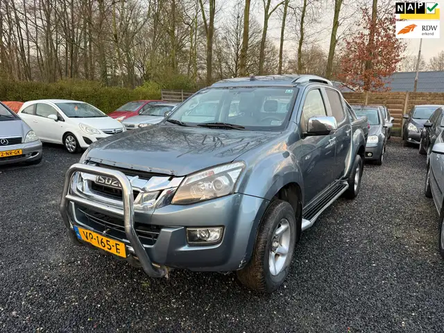 Isuzu D-Max 2.5 Extended Cab 5-PERS LS AUT 4X4 ECC NAVI LMV *M
