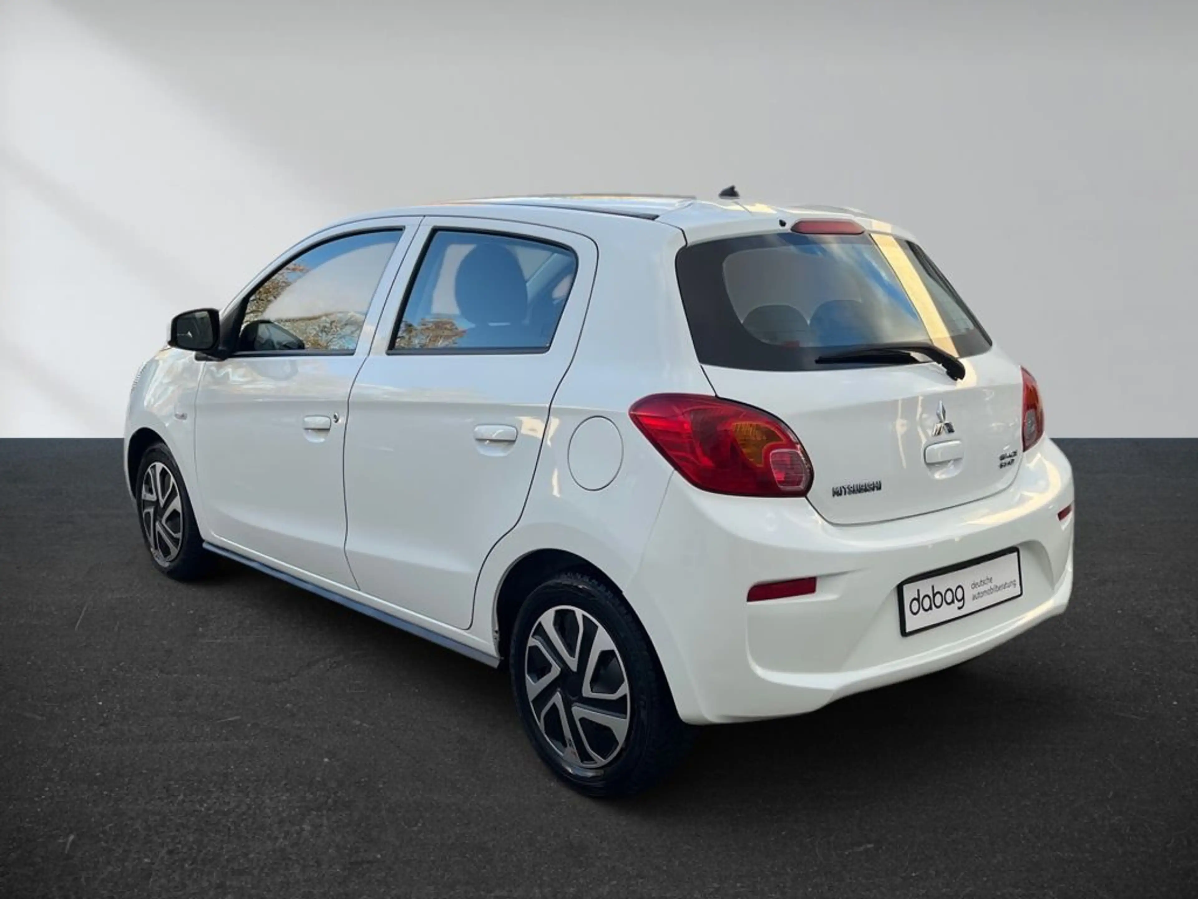 Mitsubishi Space Star 1.0 — photo 8