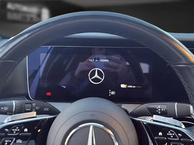 Mercedes-Benz E-Class view 14