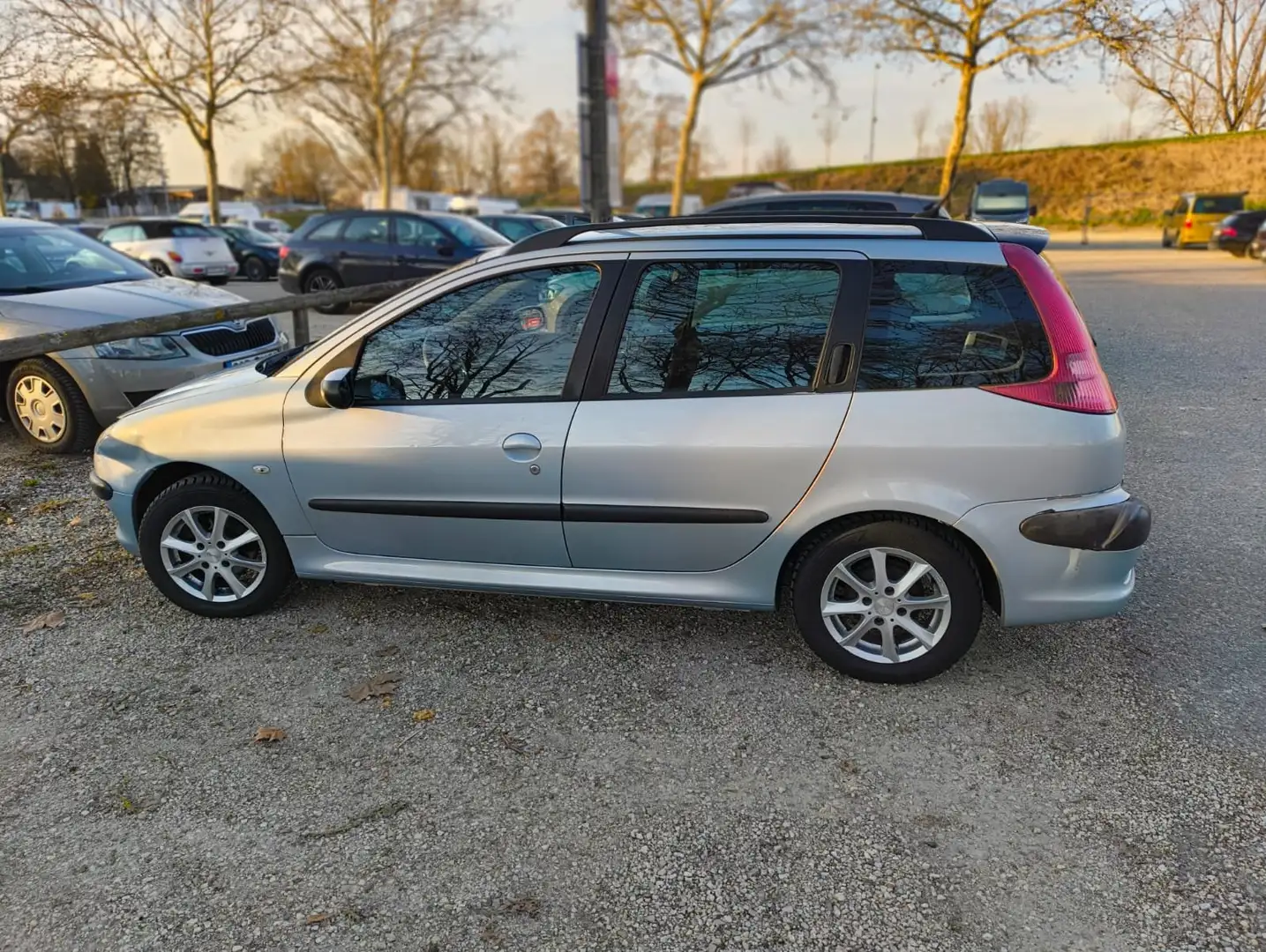 Peugeot 206 206 SW 75 Tendance - 2