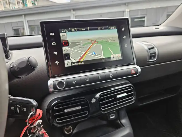 Citroen C4 Cactus view 14