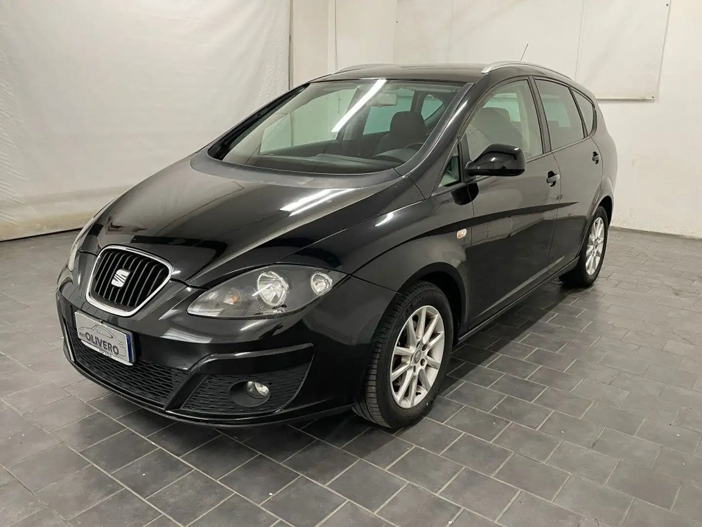 SEAT Altea XL 1.6 TDI 105 CV Style-UNIPRO Nero - 2
