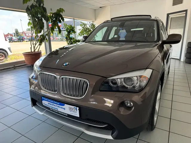 BMW X1 23 d xDrive**Allrad+Xenon+Leder+Sitzheizung*