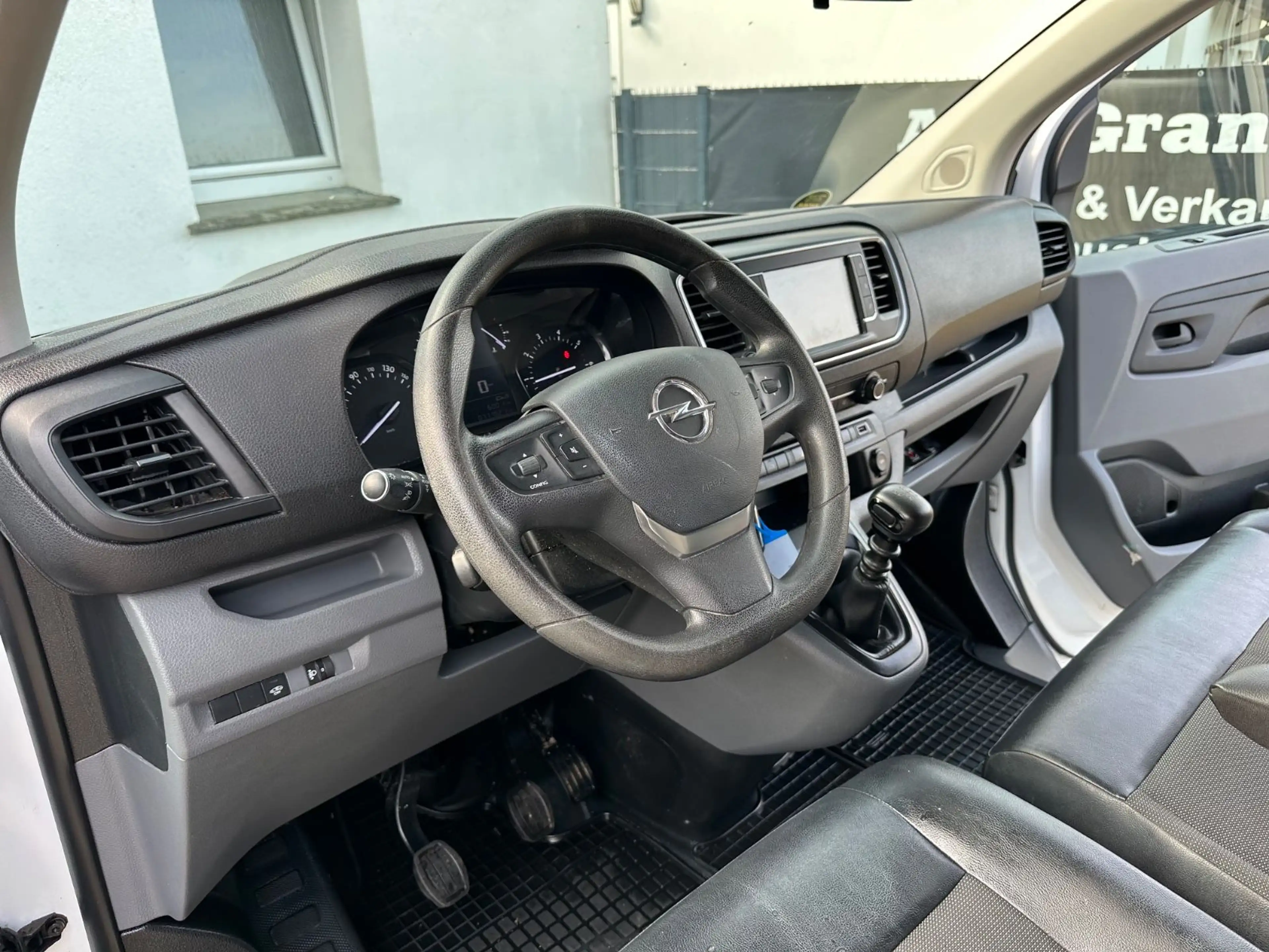Opel Vivaro Kasten Edition L*1HAND*Assist*PDC*Kamera* — photo 11