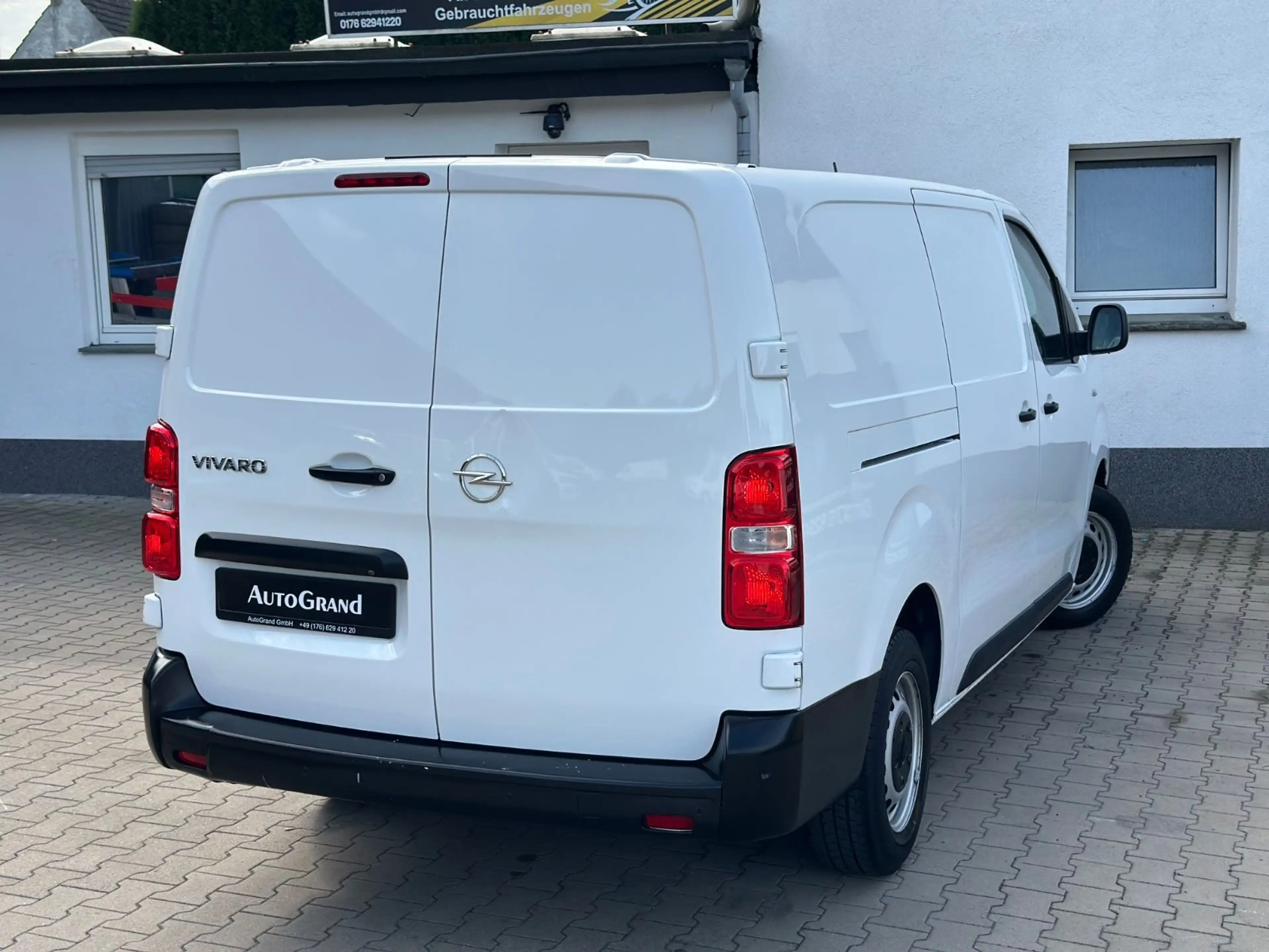 Opel Vivaro Kasten Edition L*1HAND*Assist*PDC*Kamera* — photo 9