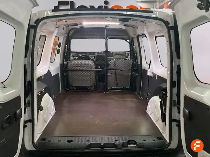 Renault Kangoo 2021, foto 10