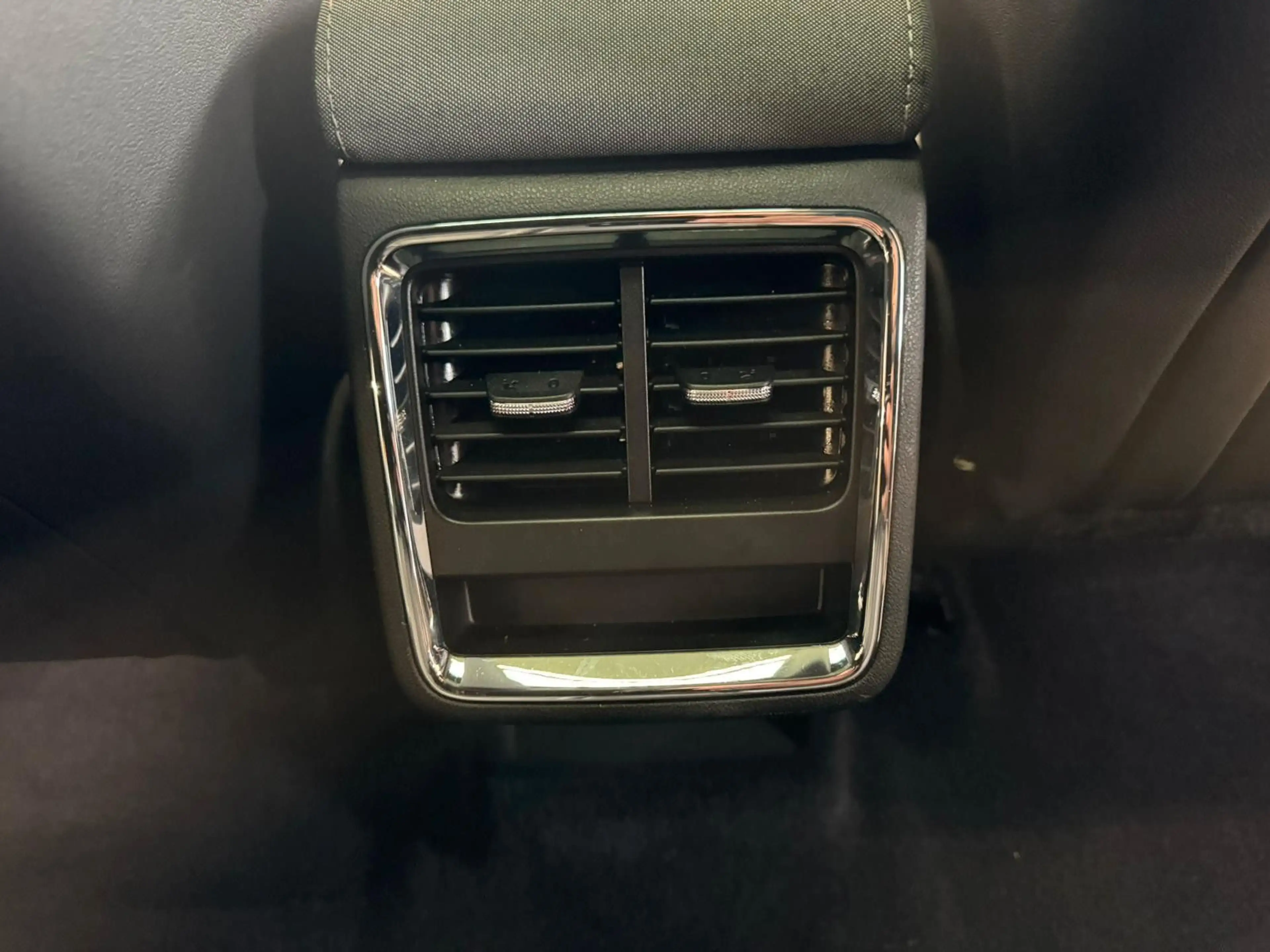 Skoda Enyaq ENYAQ 80 LOFT Sportline Navi FULLY — photo 14