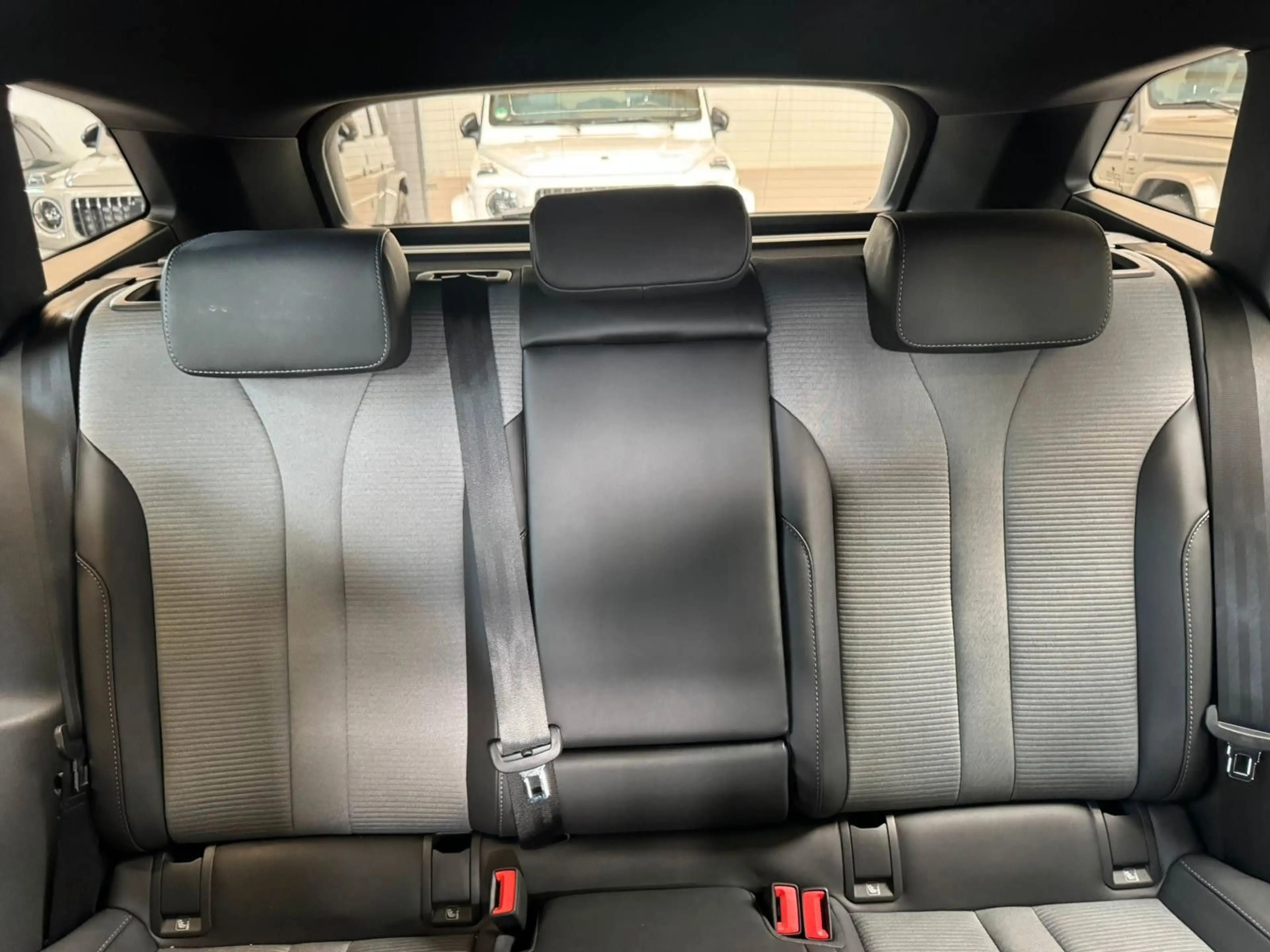 Skoda Enyaq ENYAQ 80 LOFT Sportline Navi FULLY — photo 12