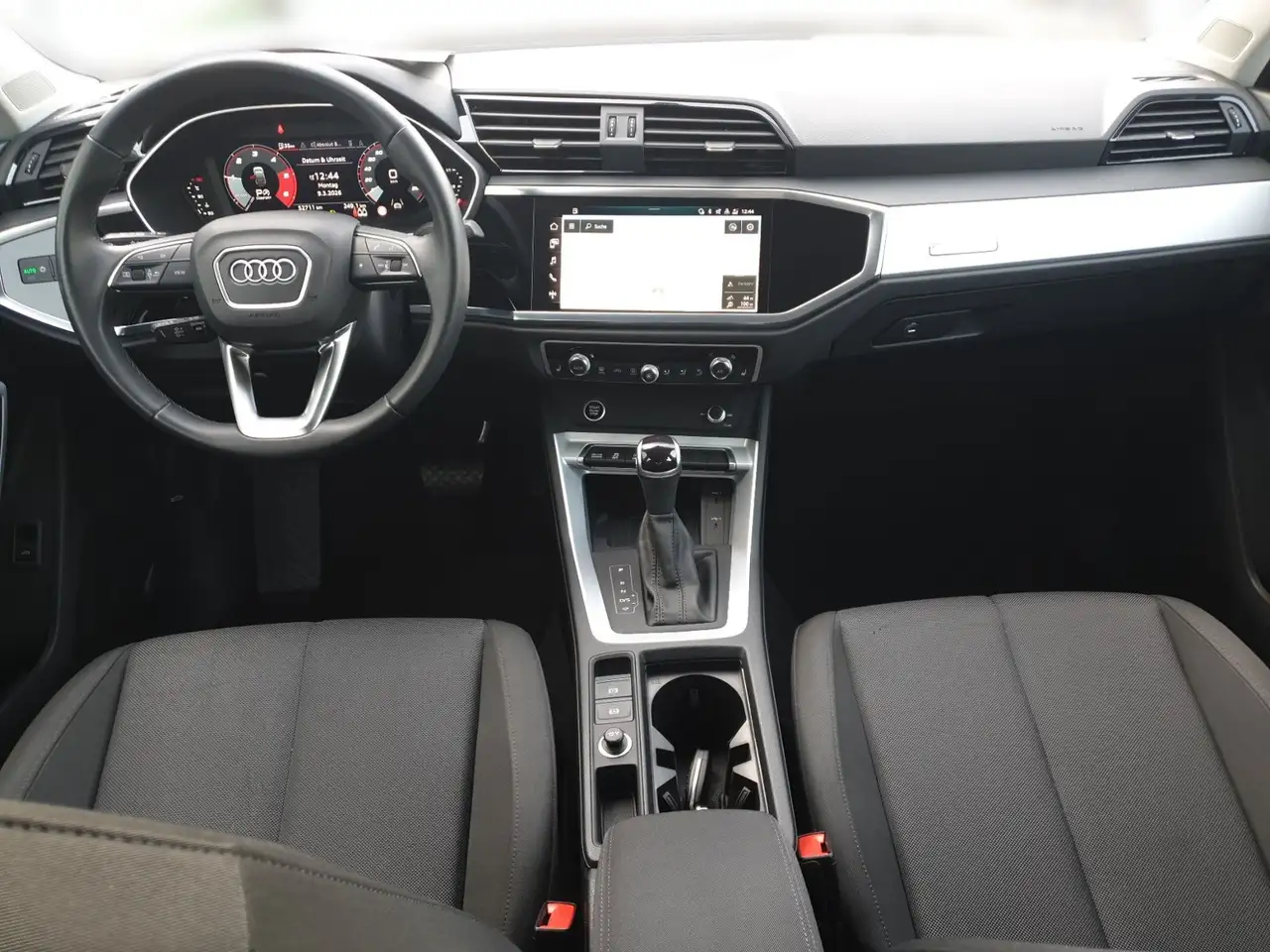 Audi Q3 Sportback 35 TDI S tronic S LINE +LED +ACC +RKAM 10