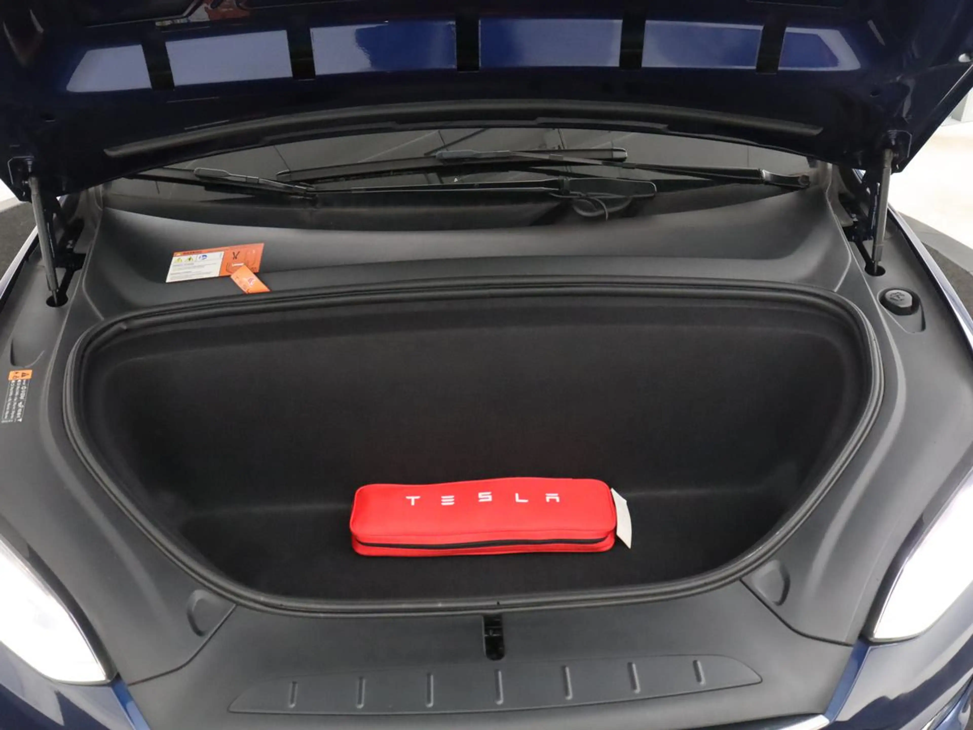 Tesla Model X 75D Base | SOH 88,4% | Leder | Memory | Cruise Con — photo 12