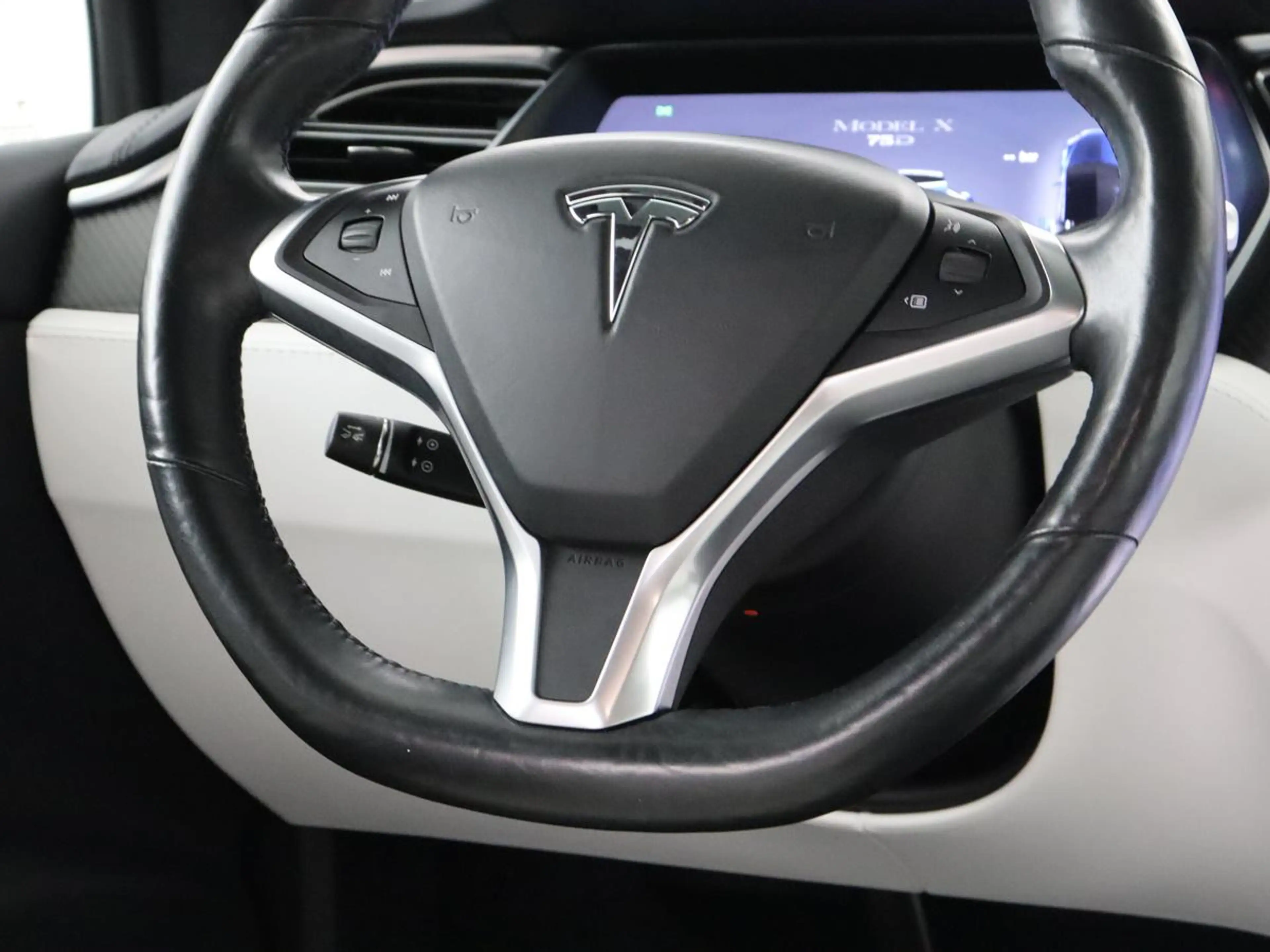 Tesla Model X 75D Base | SOH 88,4% | Leder | Memory | Cruise Con — photo 13