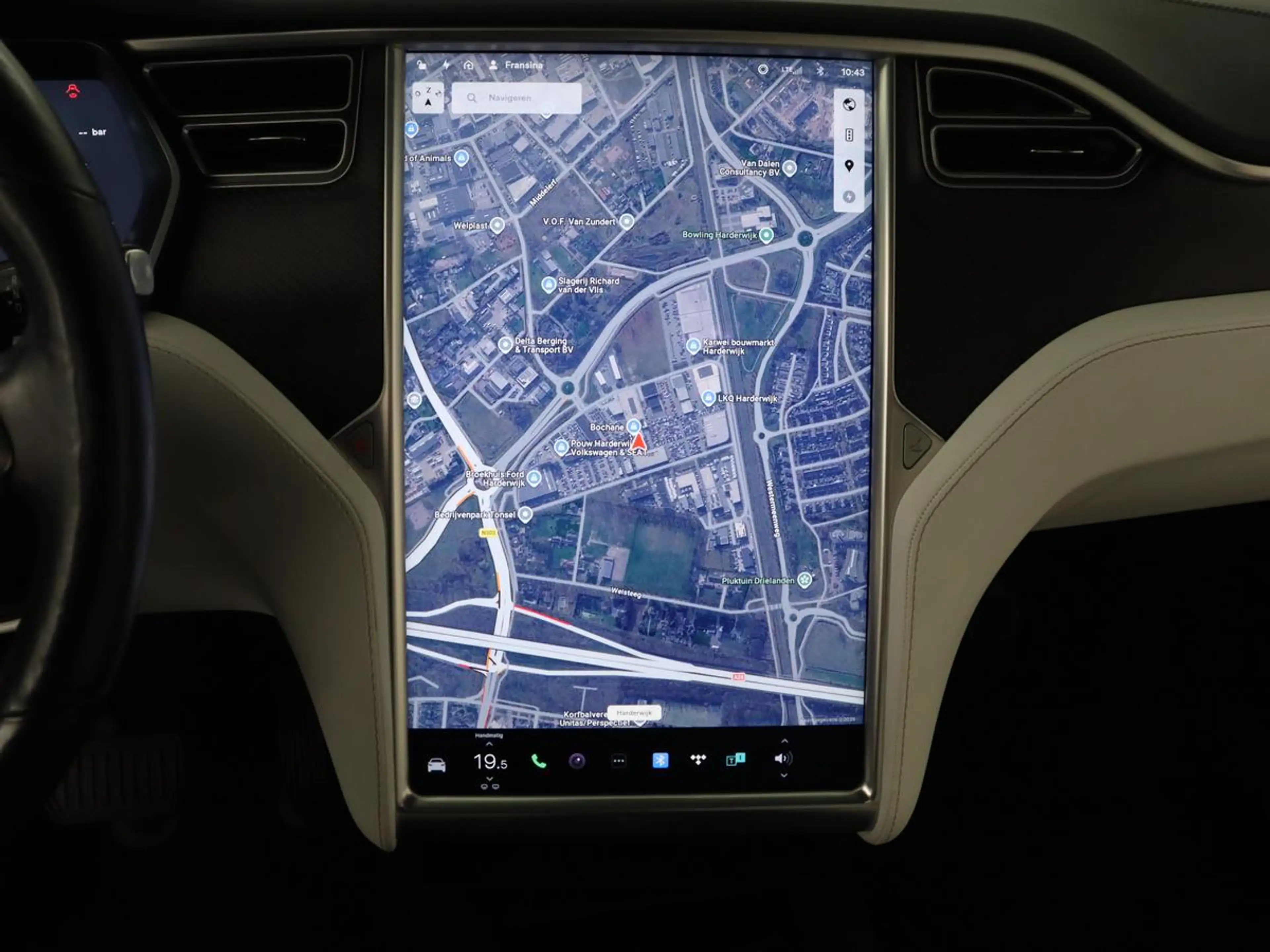 Tesla Model X 75D Base | SOH 88,4% | Leder | Memory | Cruise Con — photo 18