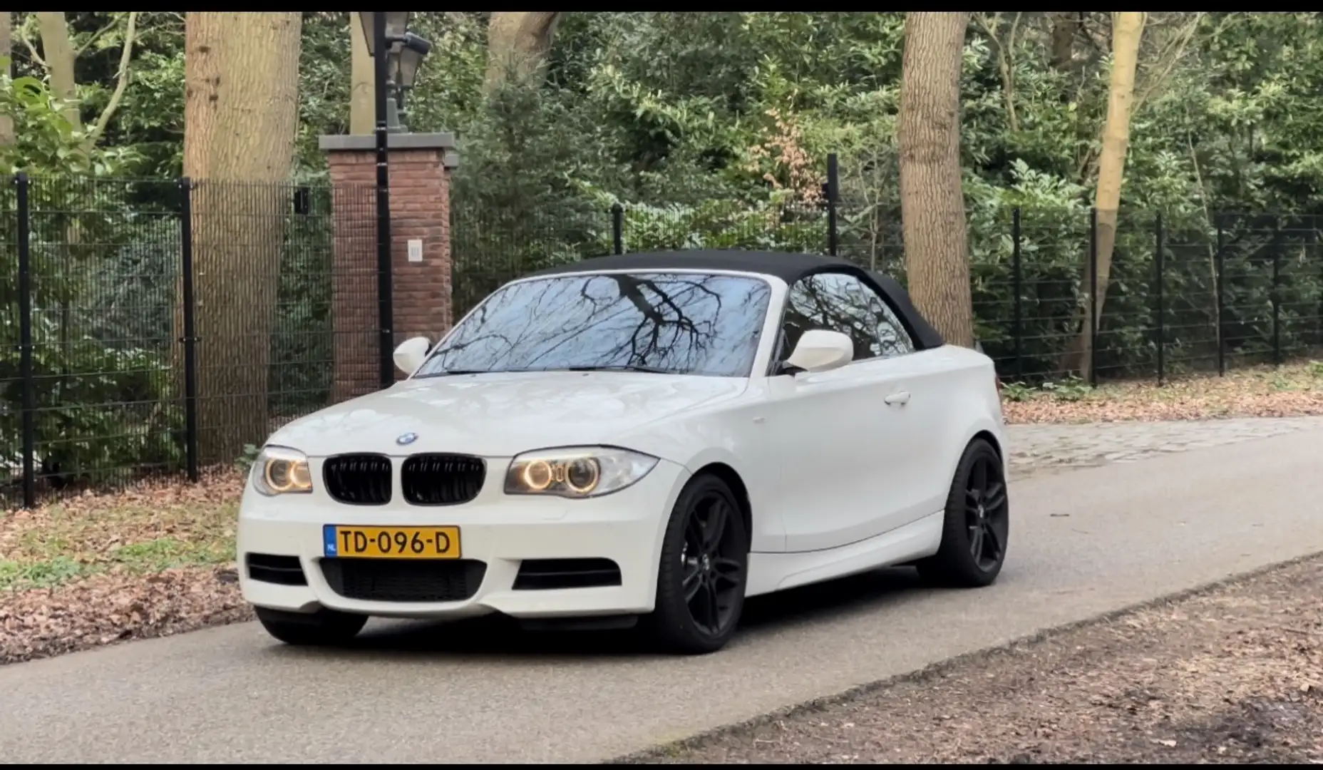 BMW 135 Bmw 135i dct cabrio 2012, nieuwe apk,nieuwe banden Blanc - 1